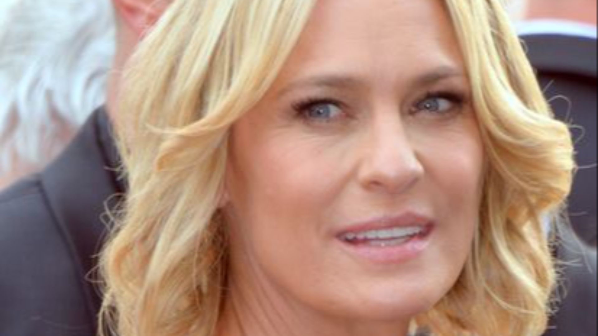 File:Robin Wright Cannes 2017.jpg