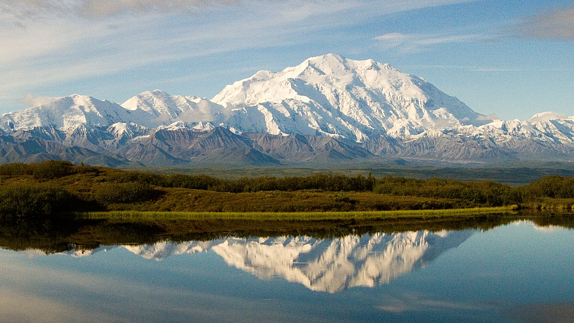 File:Wonder Lake and Denali.jpg