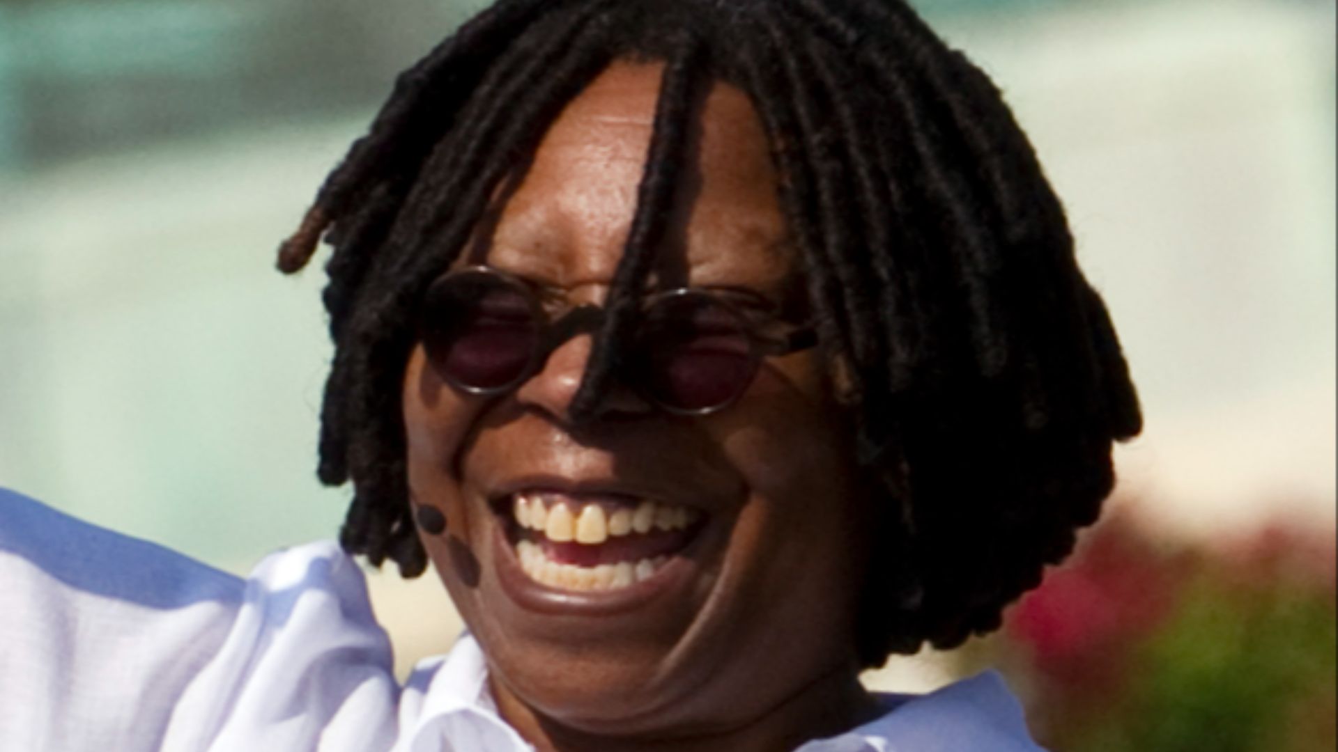 File:Whoopi Goldberg (2011).jpg