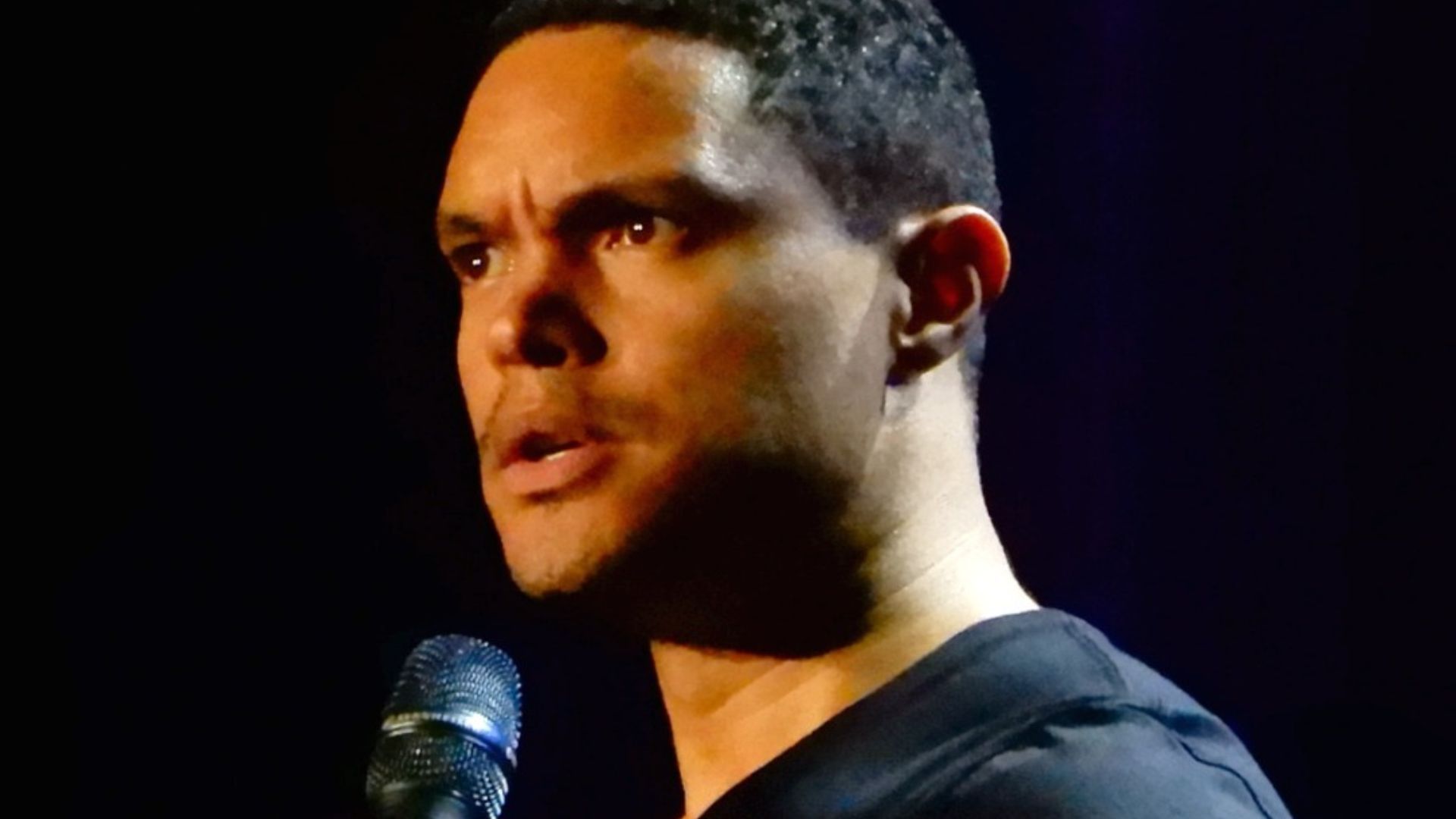 File:Trevor Noah at Parx Casino (42044443160) (cropped).jpg