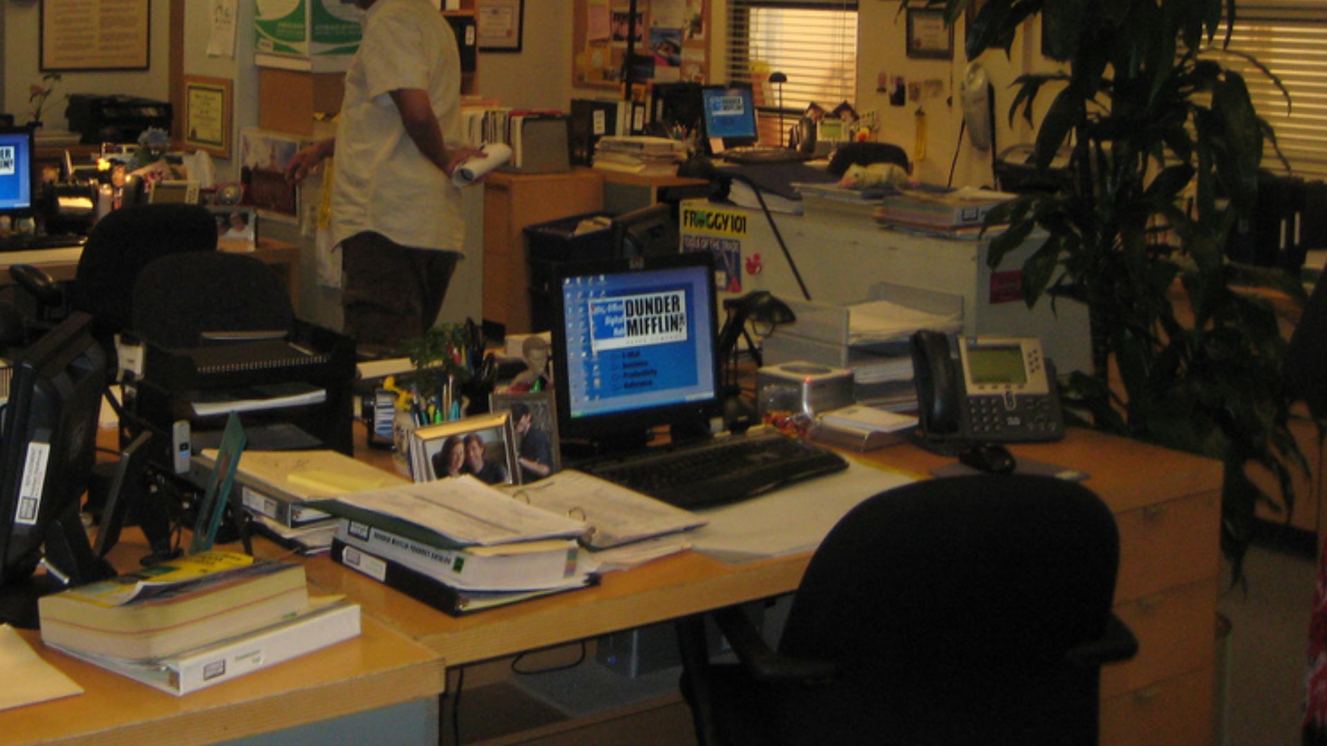 File:Dunder Mifflin (3817581819).jpg