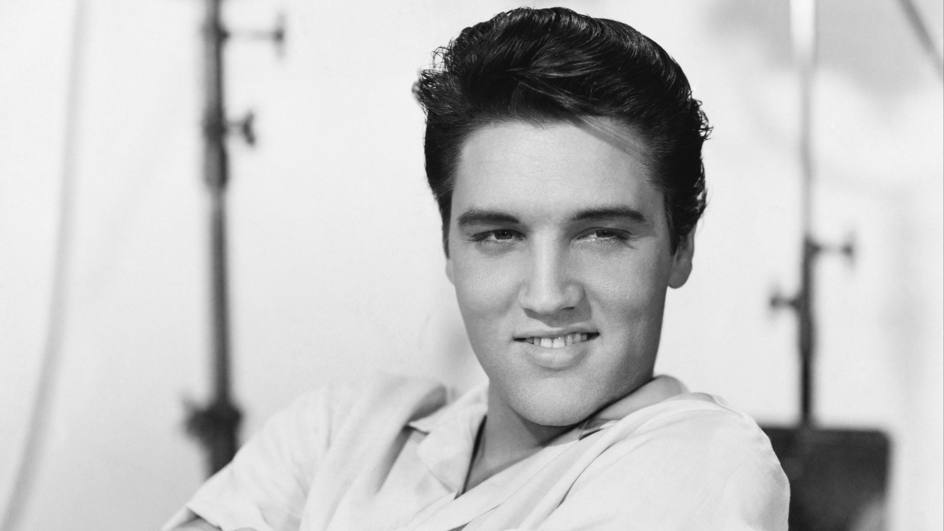 File:Elvis Presley, Modern Screen, June 1958.jpg