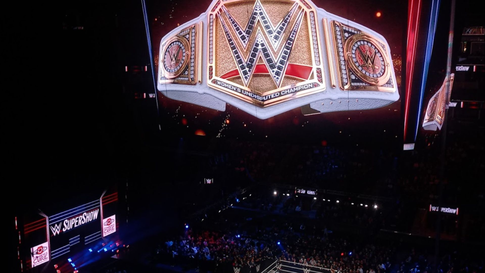 File:WWE SuperShow Sep 30 2023.jpg