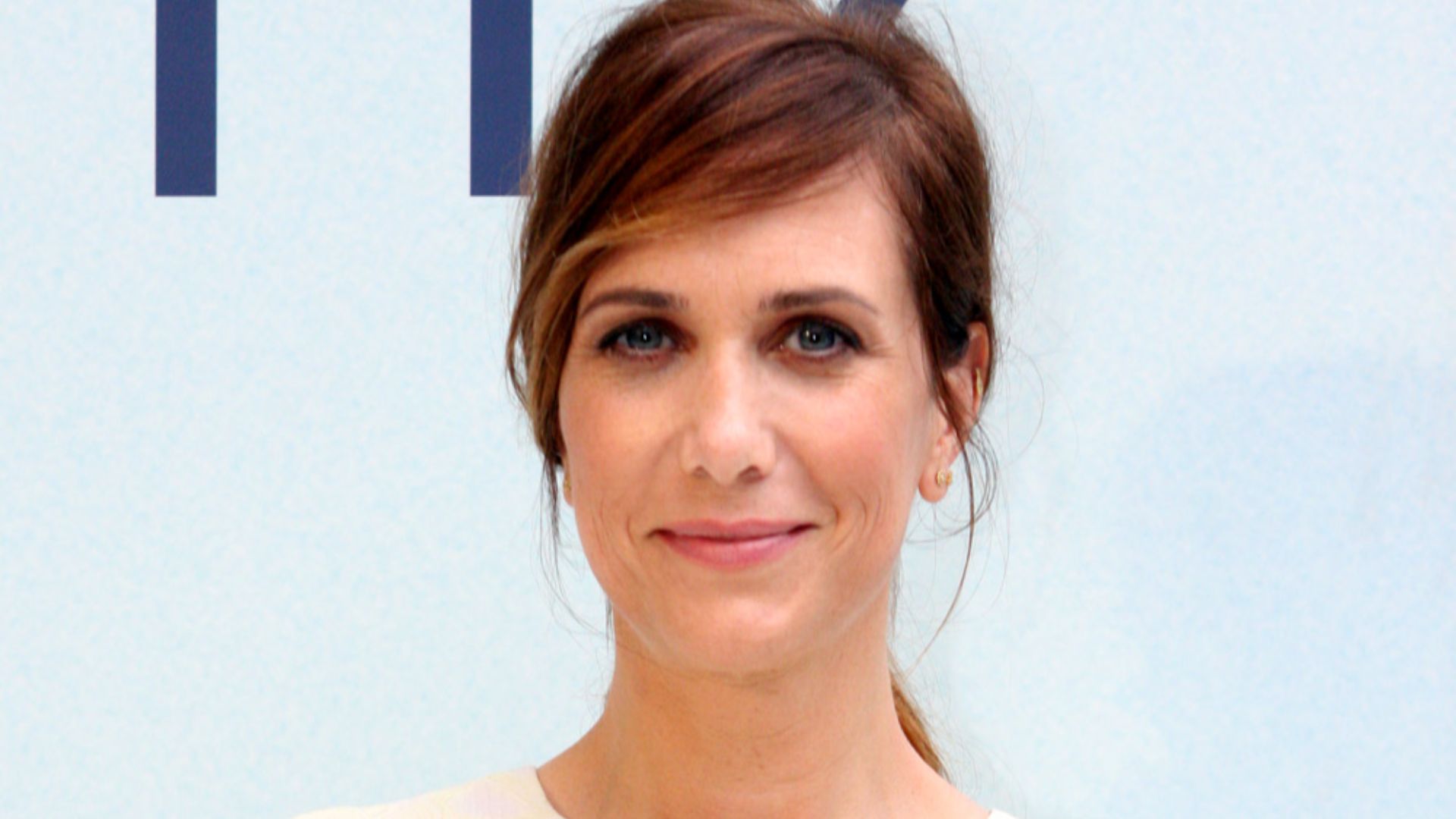 File:Kristen Wiig - 10975657274.jpg