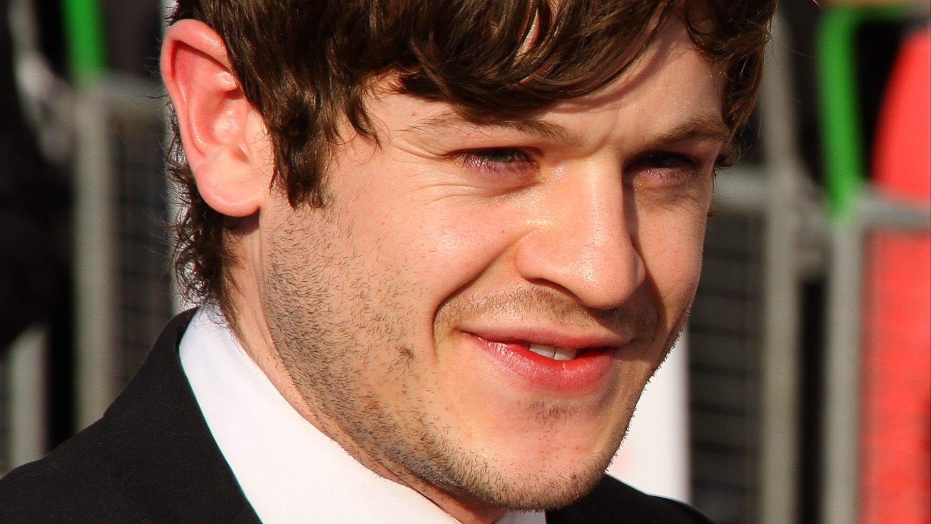 File:Iwan Rheon (Headshot).jpg