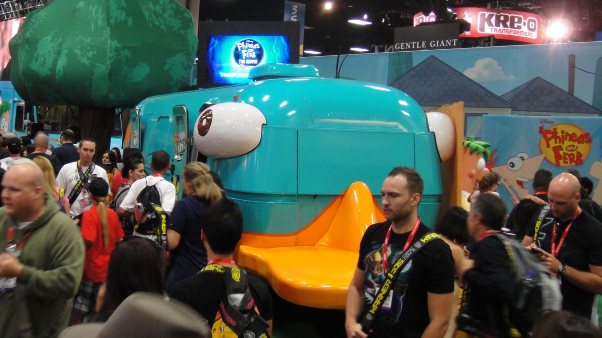 File:San Diego Comic-Con 2011 - Platybus from Phineas and Ferb (5991539873).jpg
