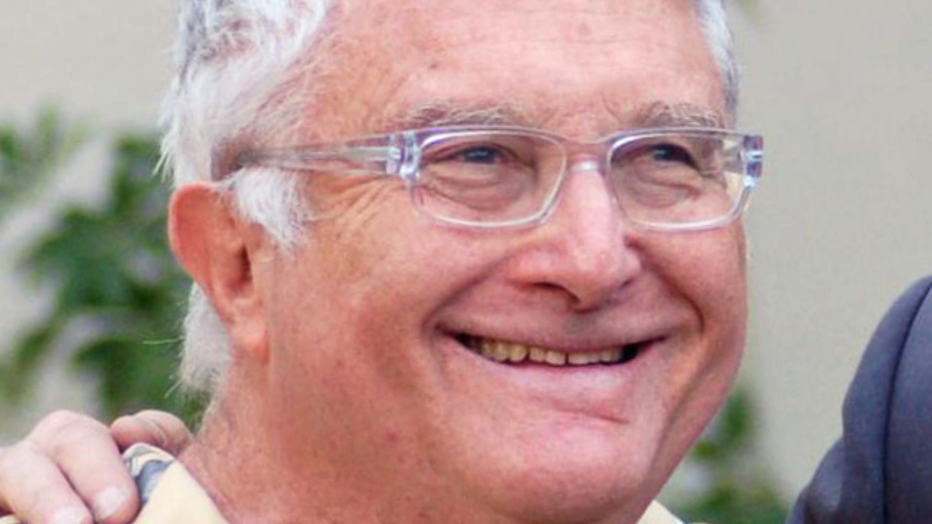 File:Randy Newman HWOF Aug 2012 (levels adjusted).jpg