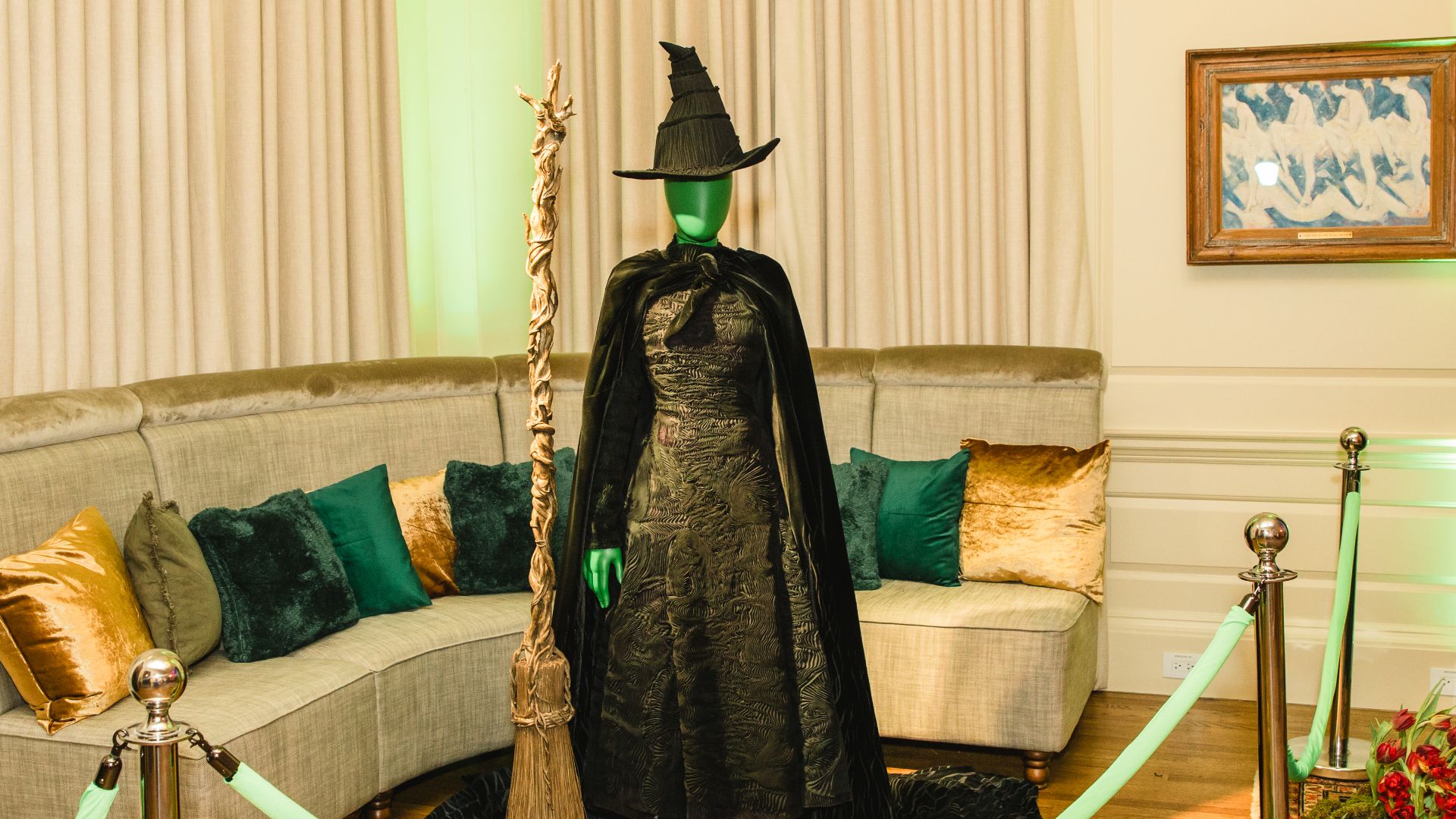 File:Wicked DC Premiere - 54153971688.jpg