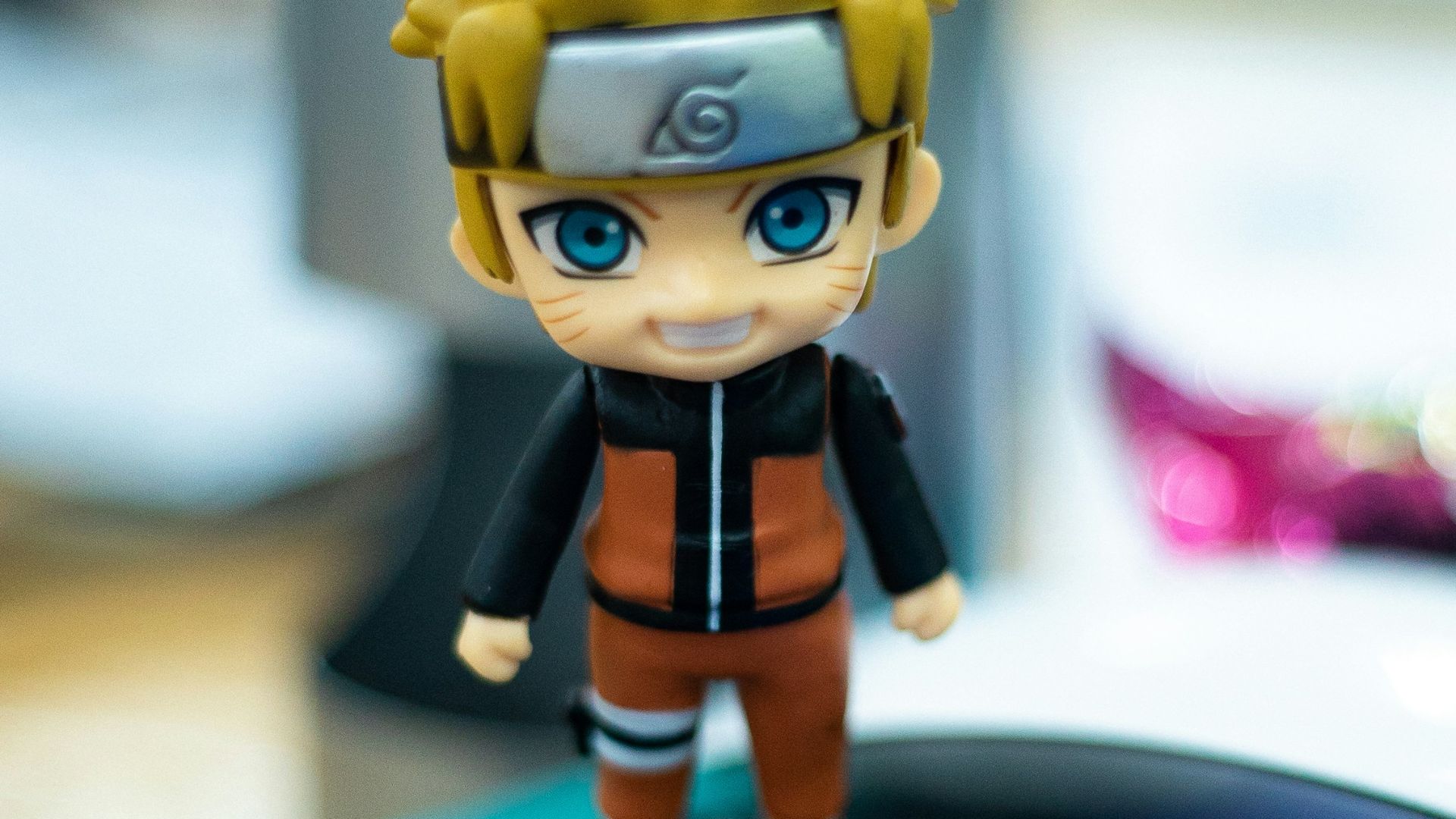 blue and yellow lego mini figure