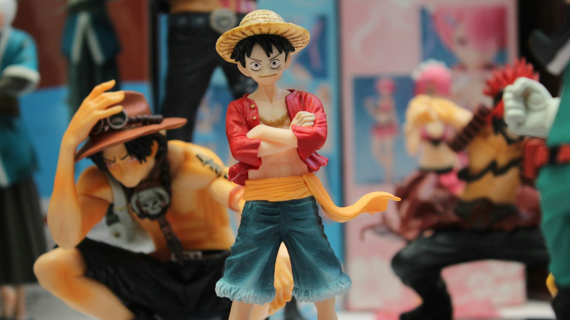 woman in yellow dress figurine