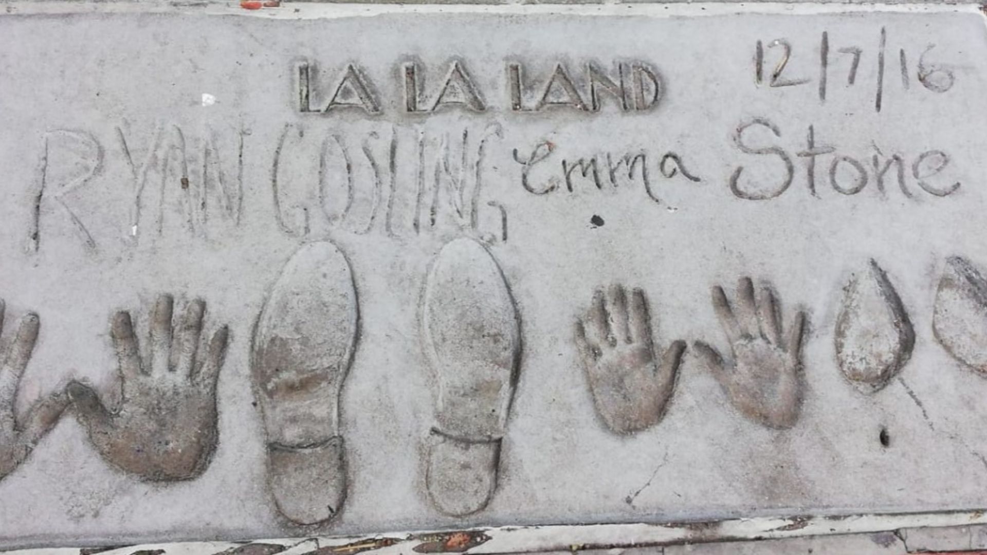 File:La La Land Chinese Theater.jpg