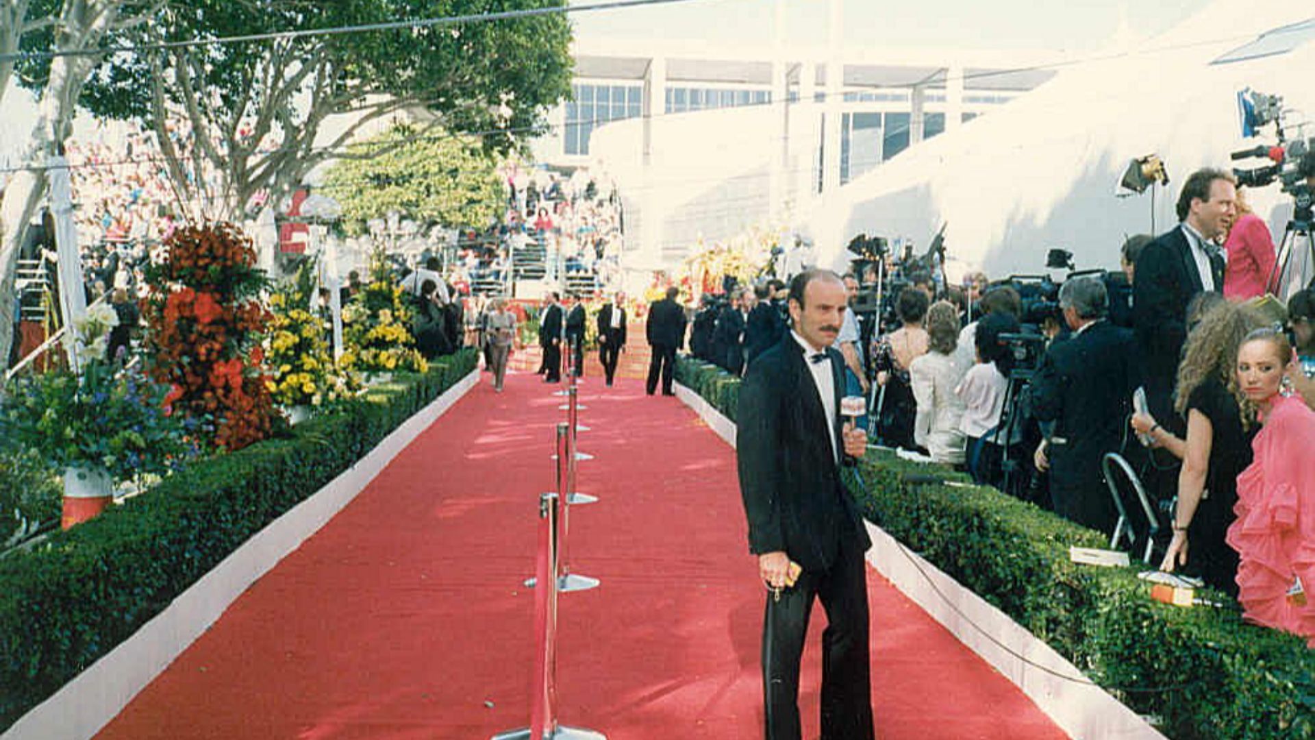 File:Oscars 2404 (255269060).jpg