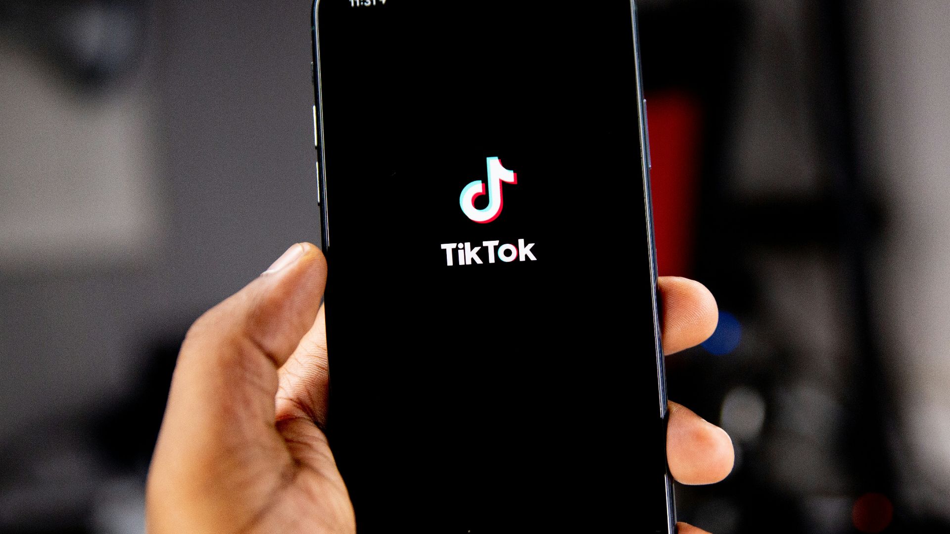 person holding black iphone 5