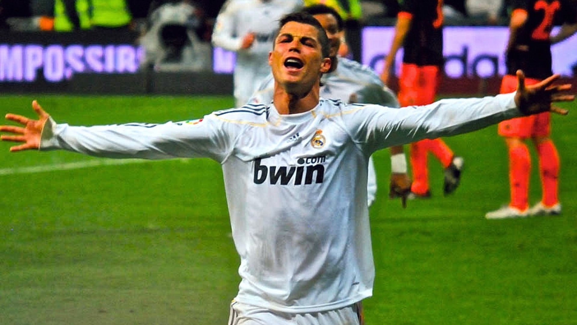 File:Cristiano Ronaldo 2, 2010.jpg