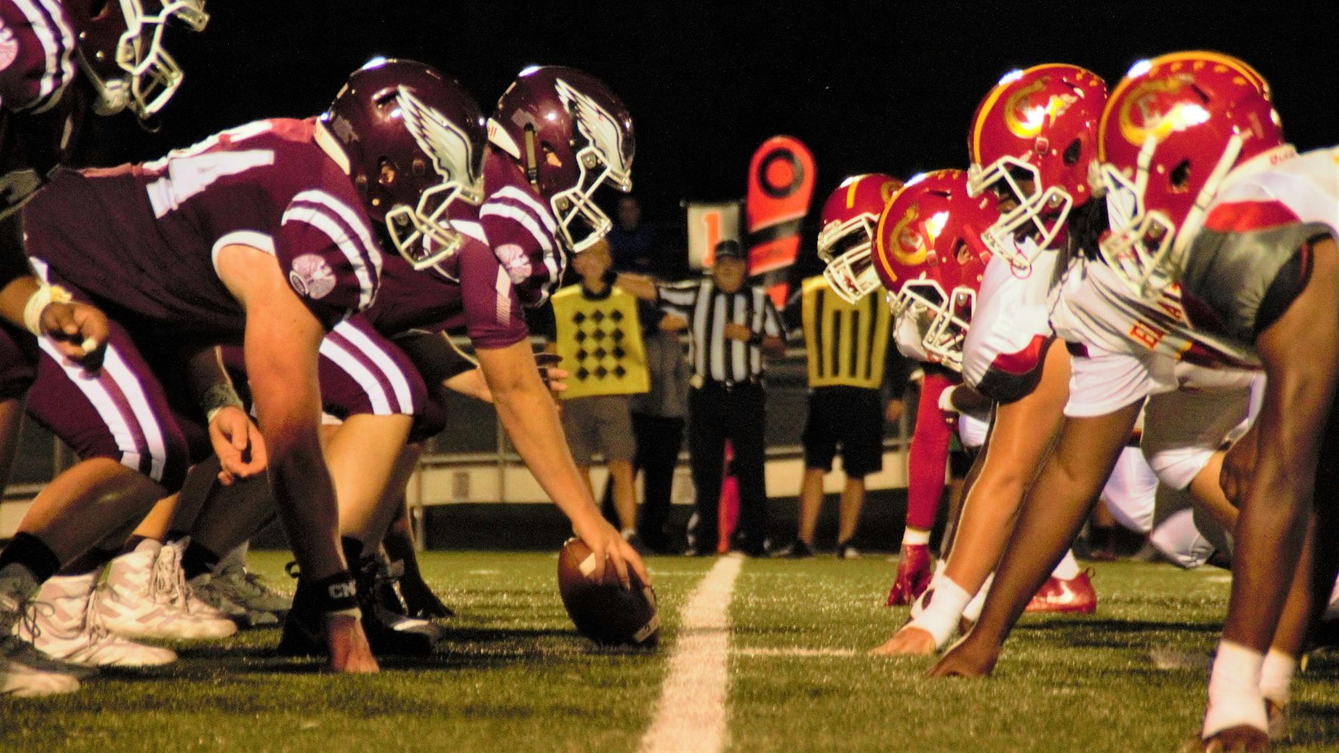 closeup photo of football players