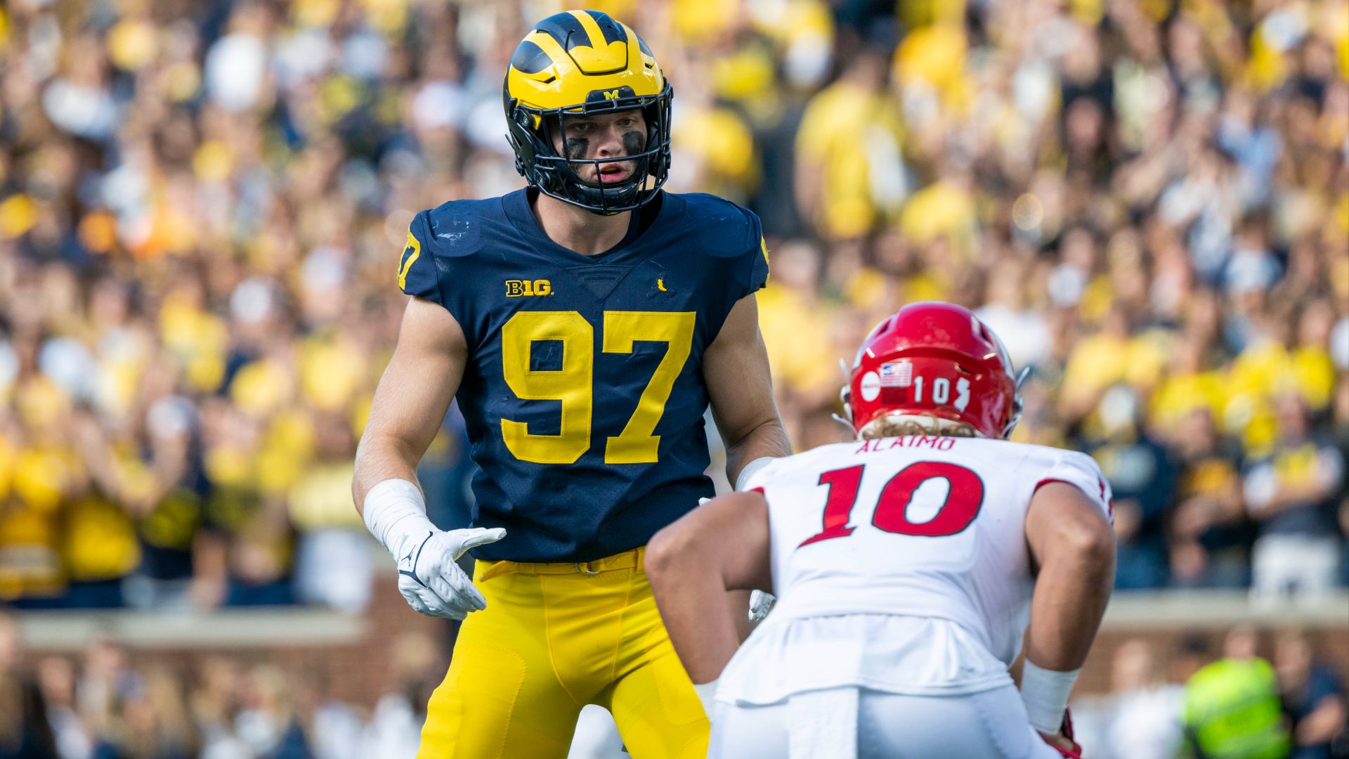 File:Aidan Hutchinson 2021.jpg