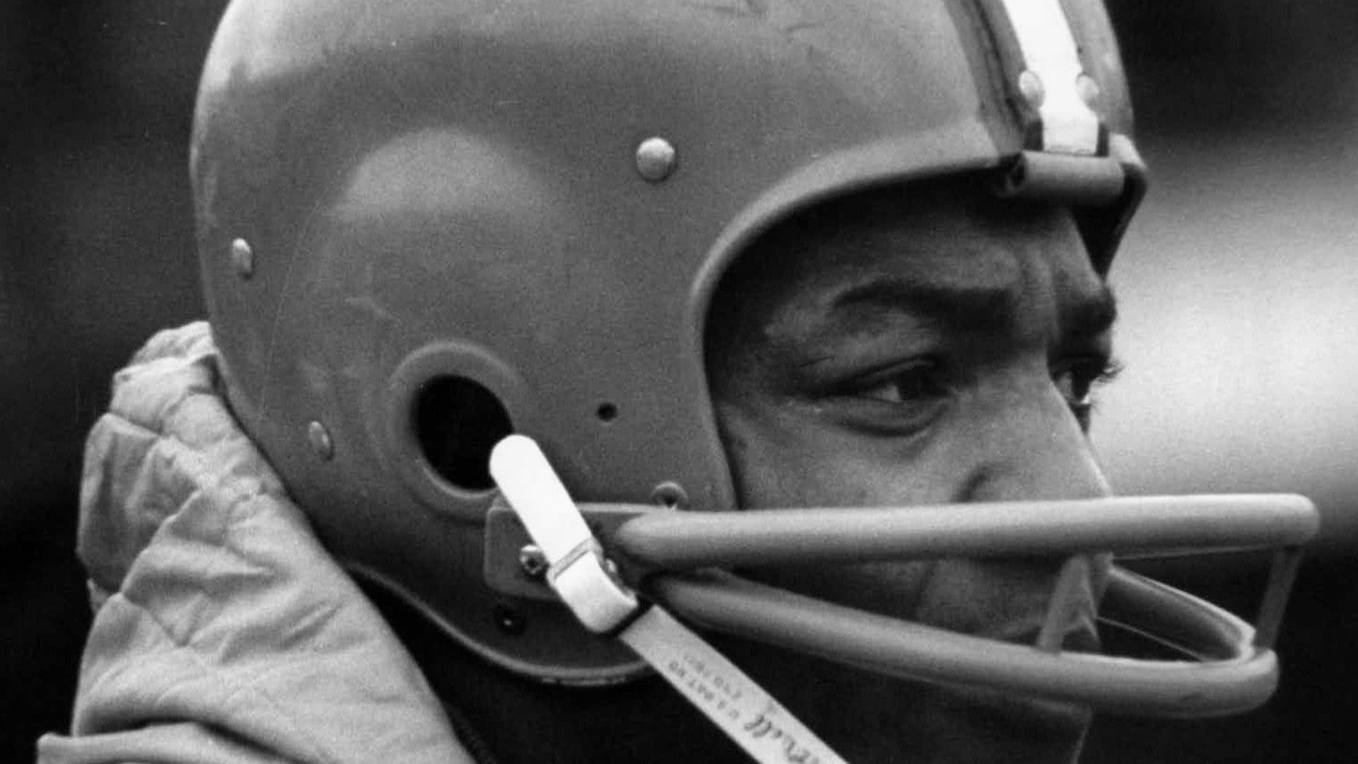 File:Jim Brown Cleveland.jpeg