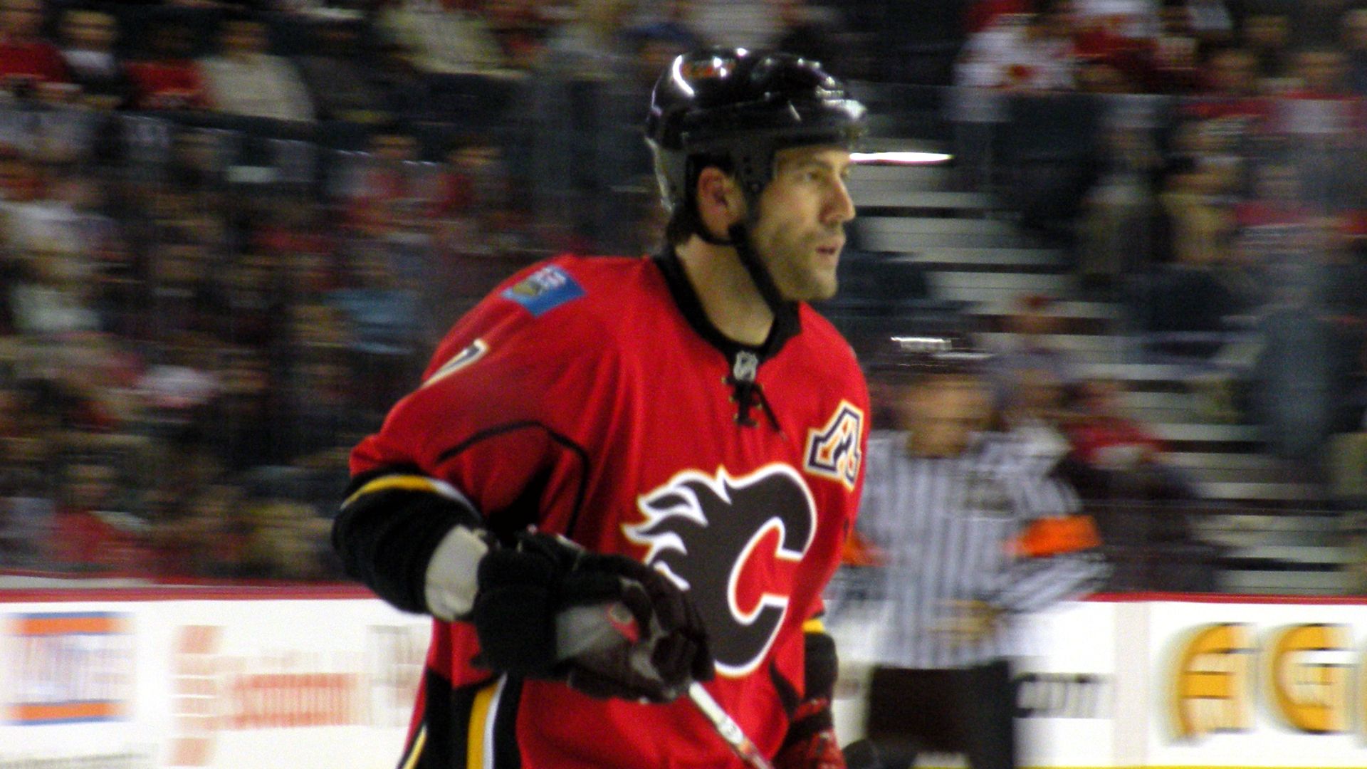 File:Todd Bertuzzi Calgary.jpg
