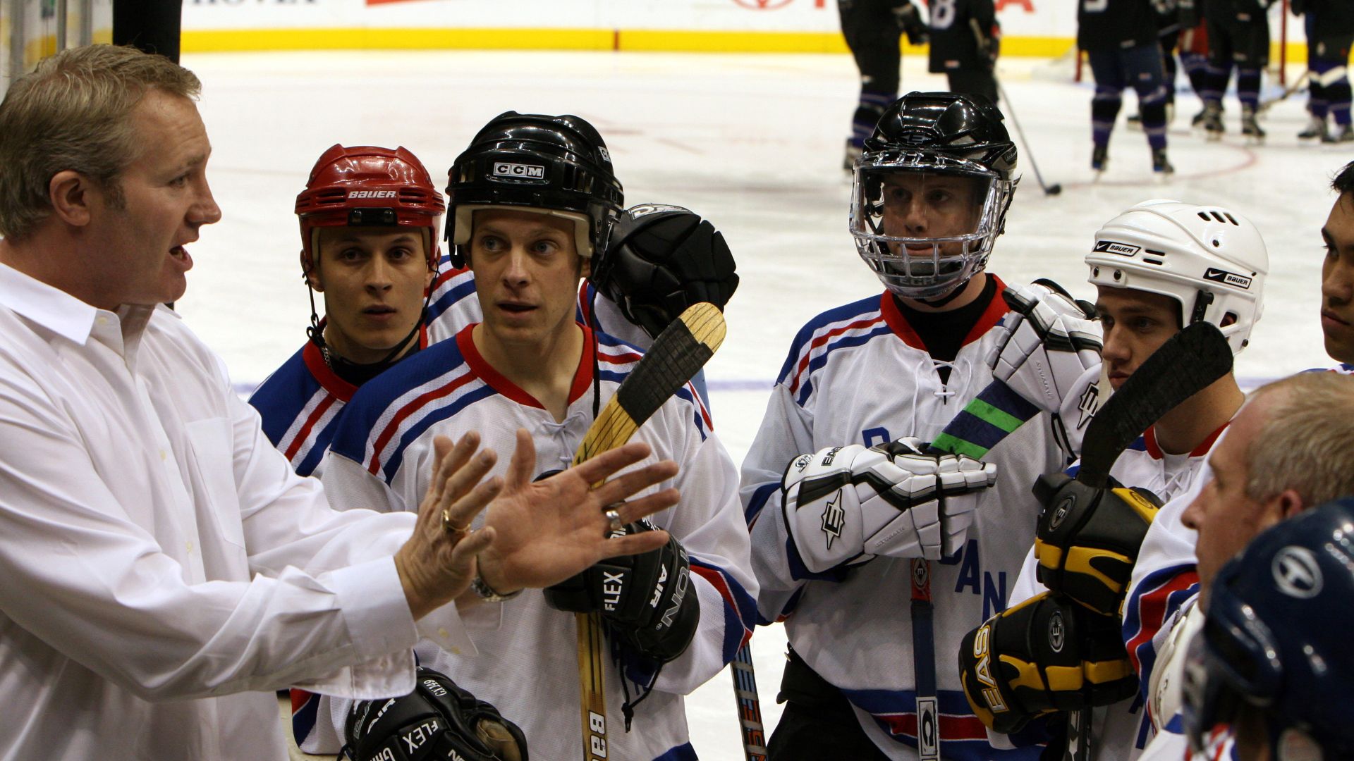 File:US Navy 090108-N-3659B-065 Retired National Hockey League star Marty McSorley coaches the hockey team from USS Ronald Reagan (CVN 76).jpg