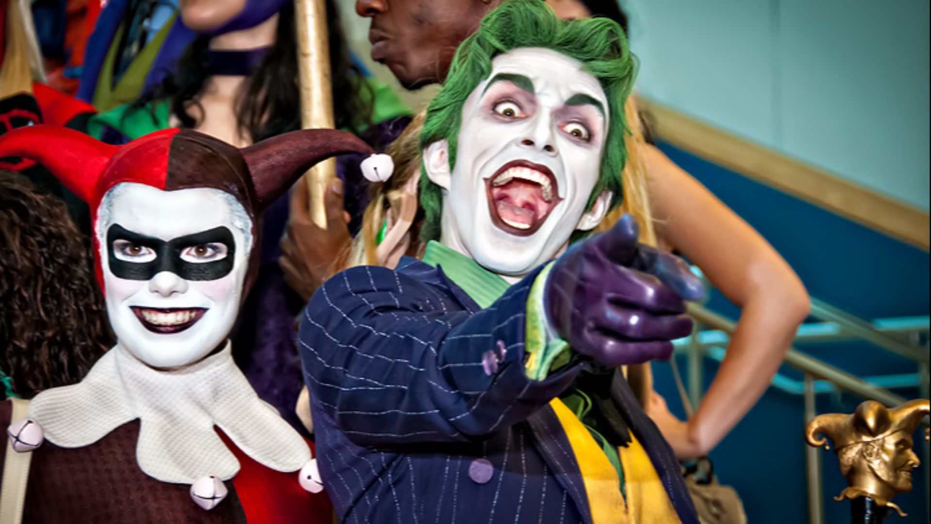 File:Big Wow 2013 - Harley Quinn & The Joker (8845880658).jpg