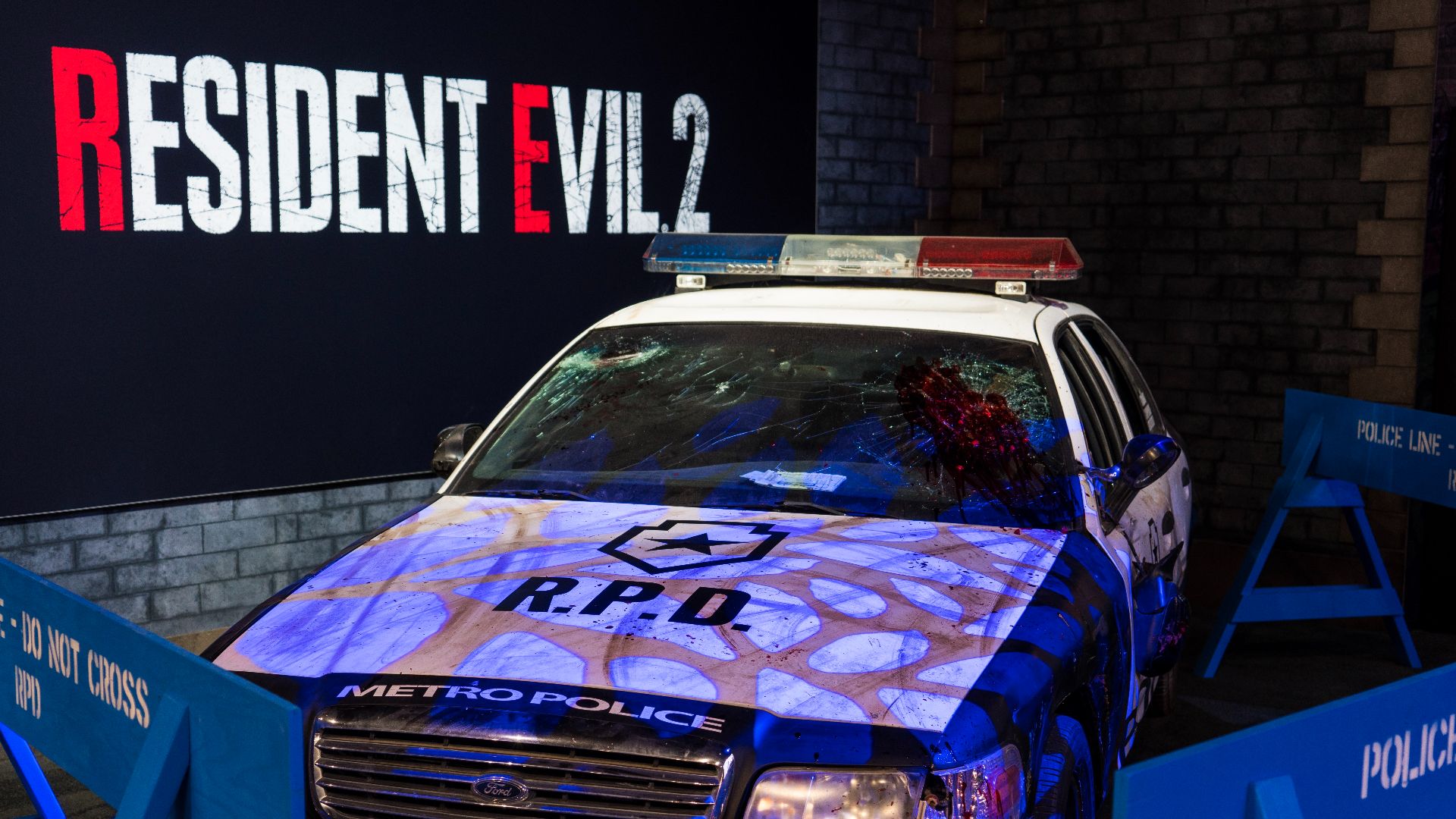 File:Resident Evil 2 police car at E3 2018.jpg
