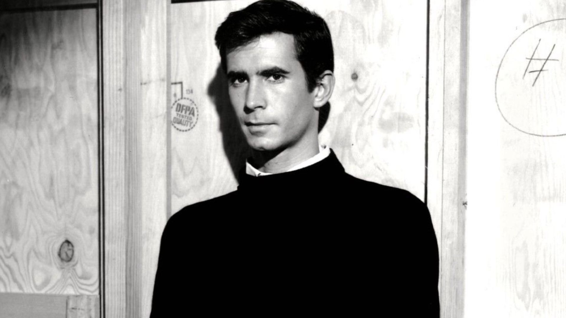 File:Anthony Perkins Psycho Publicity Photo.jpg