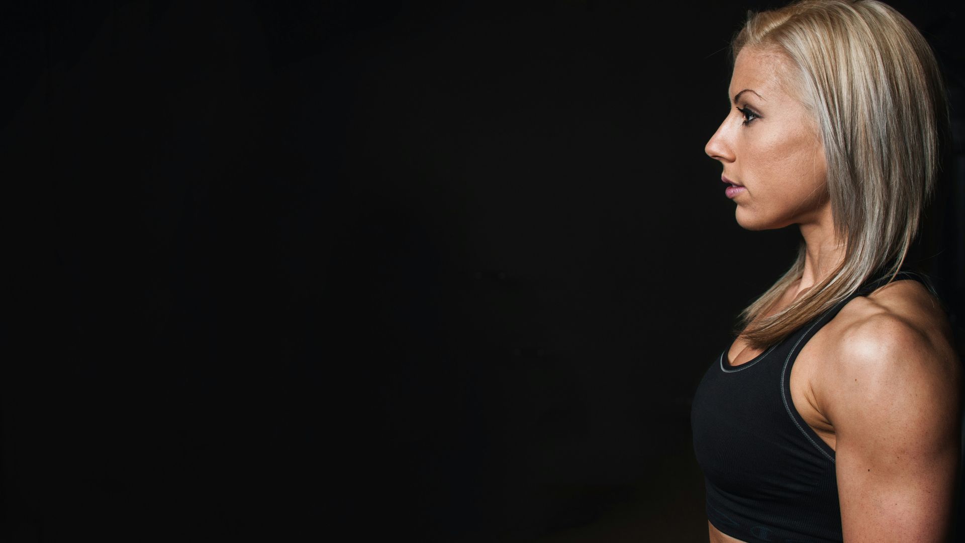 women's black sports bra