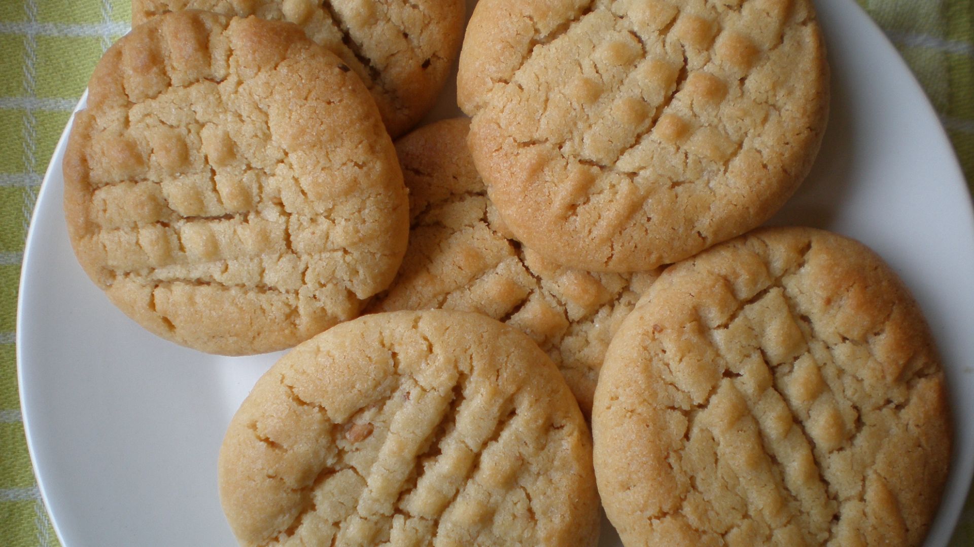 File:Peanut Butter Cookies (4000565959).jpg