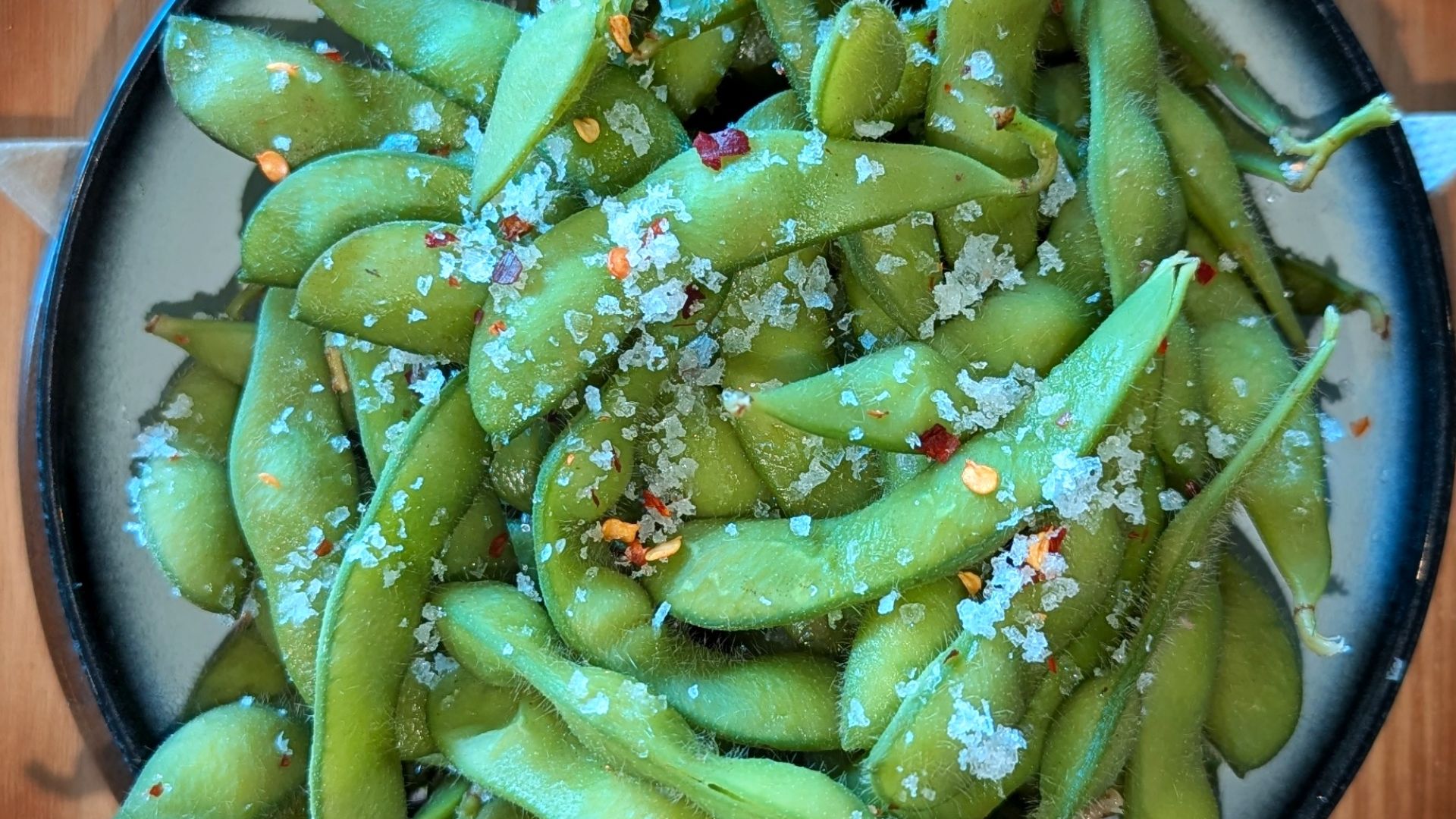File:Edamame with salt, citrus, and chilli - Picton, New Zealand.jpg