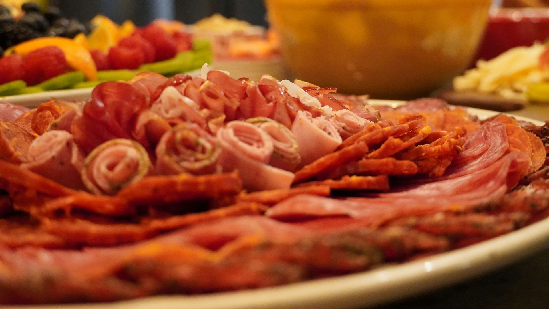 a plate of meat and vegetables on a table