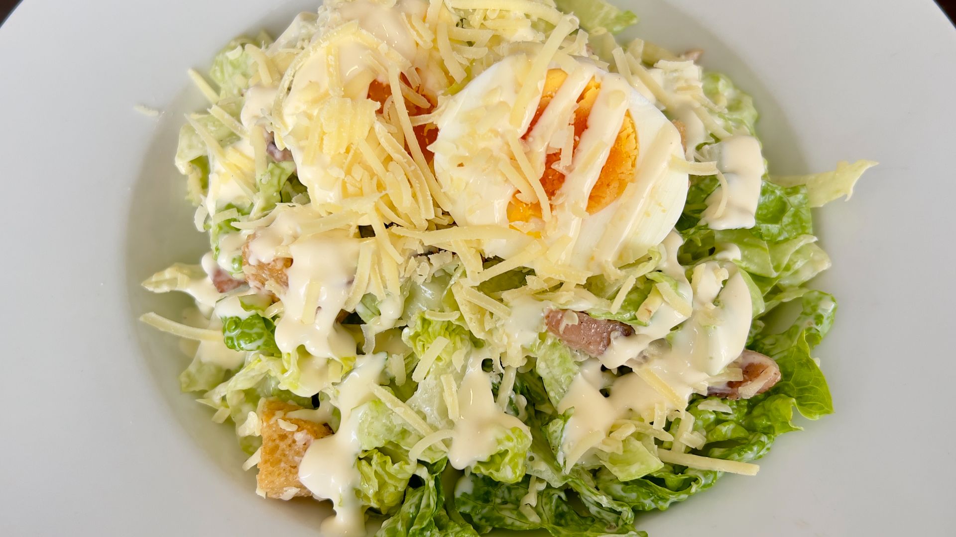 File:Caesar salad in Canberra, Australia, 2022, 02.jpg