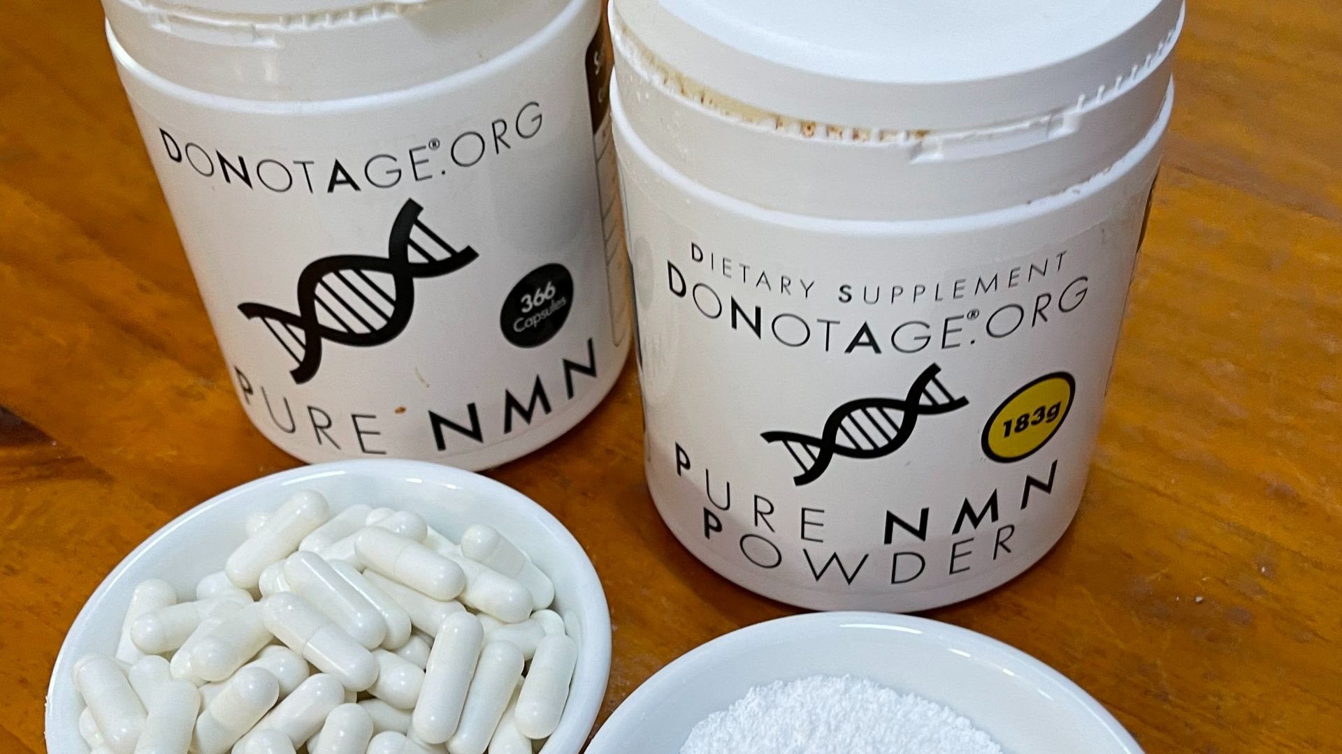 File:DoNotAge Pure NMN Powder and Capsules - 53397830757.jpg