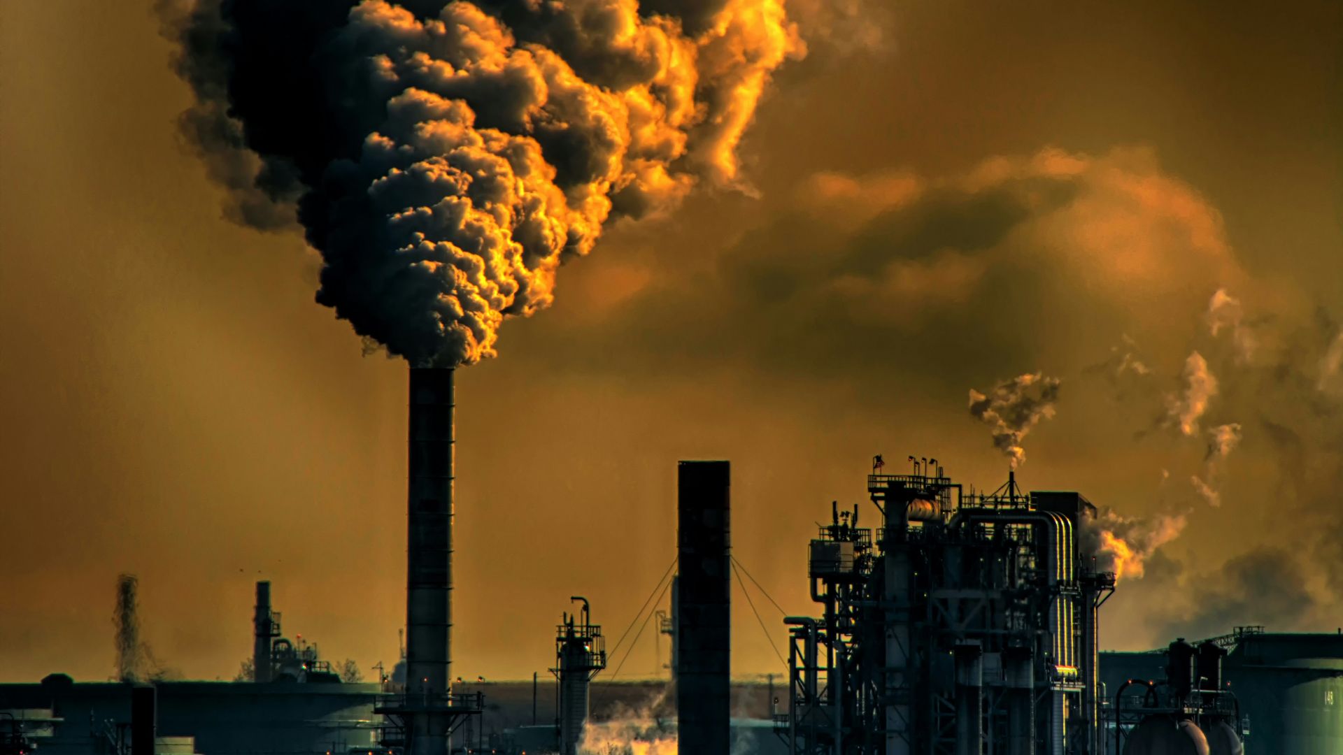 white clouds over city buildings during daytime