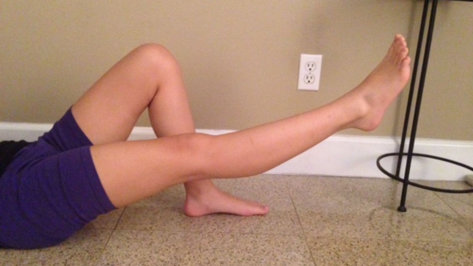 File:Straight Leg Raise Exercise.jpeg