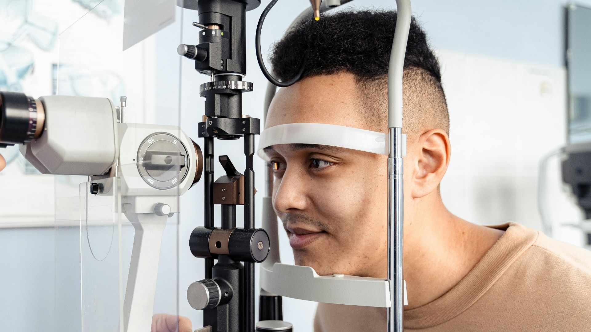 Antoni Shkraba Studio