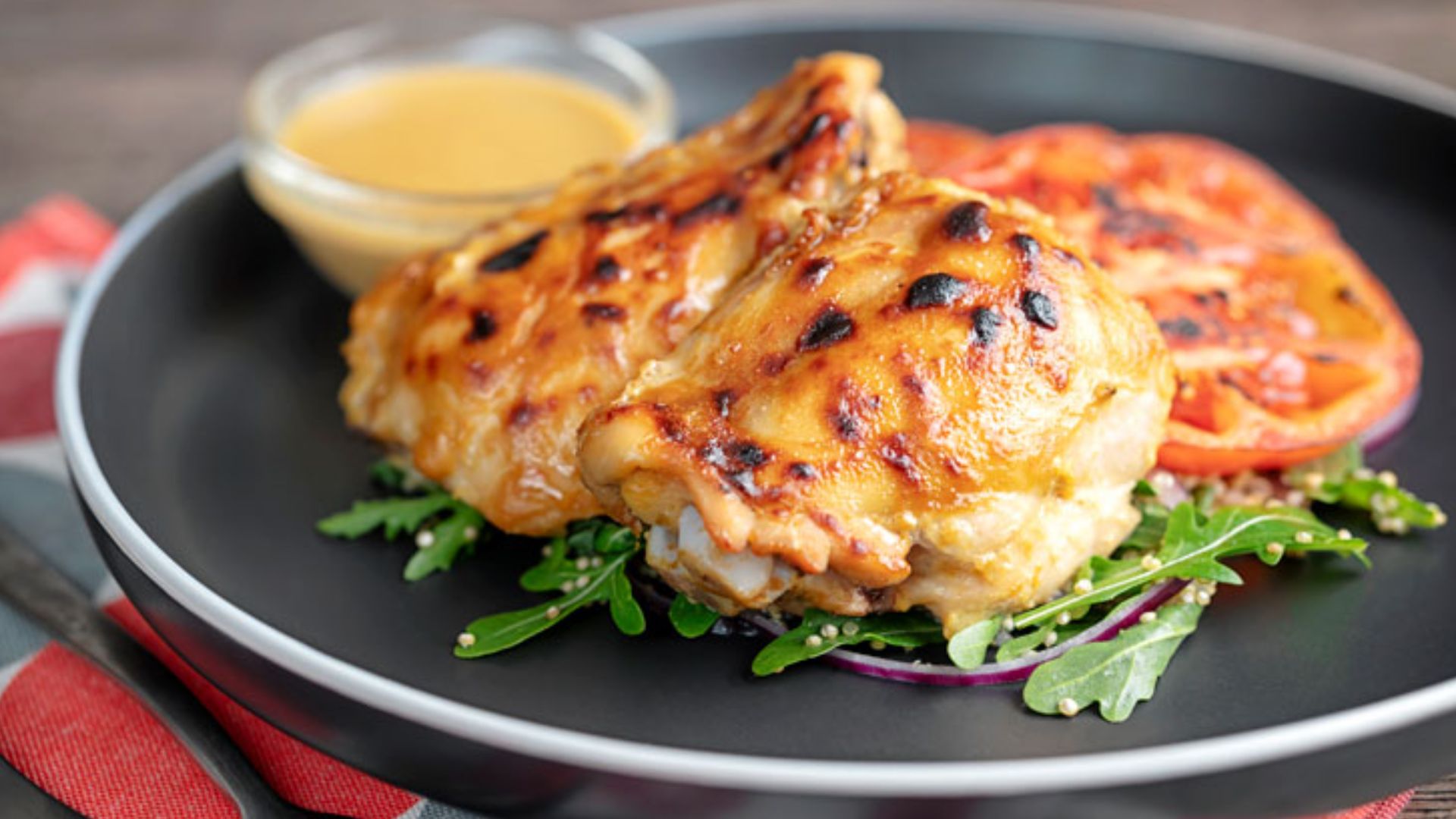 File:Man-Pleasing-Chicken-Thighs-Meal (49483632886).jpg
