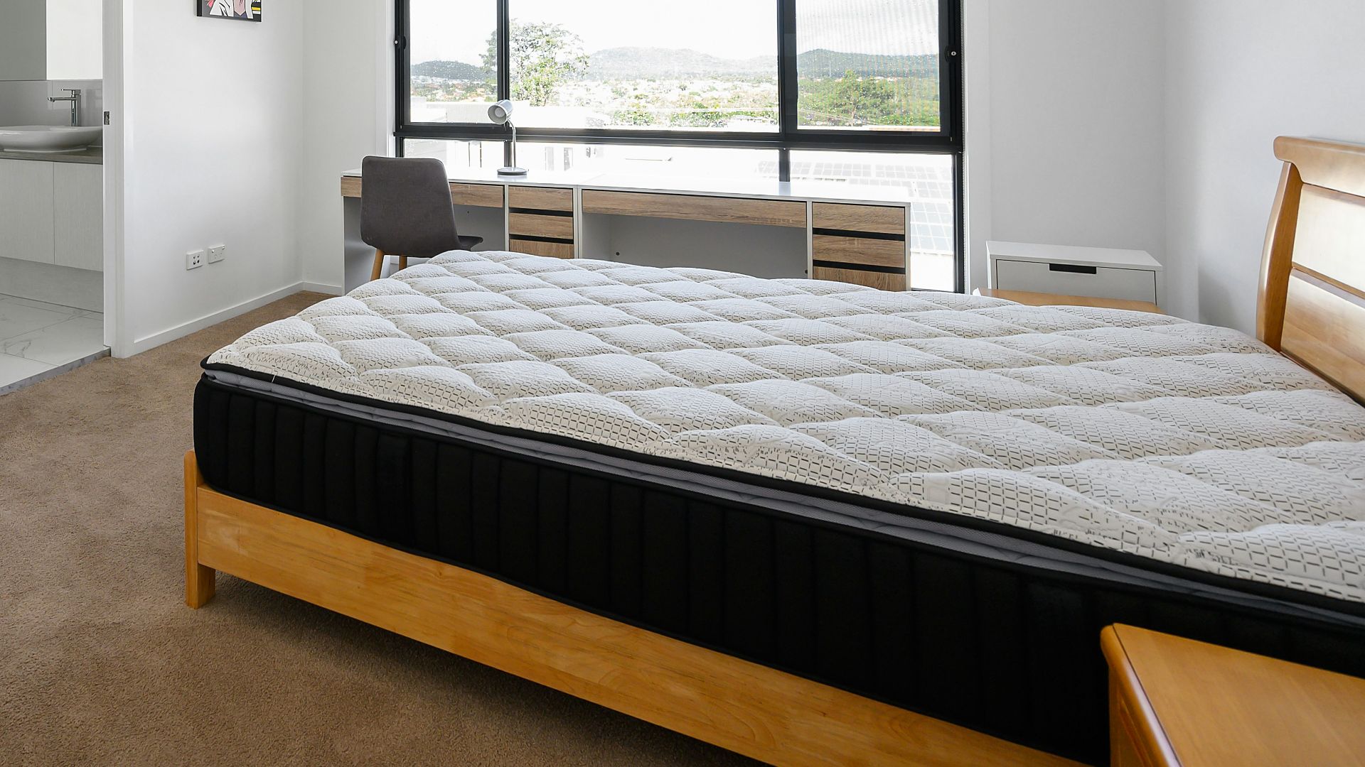 black and white bed linen