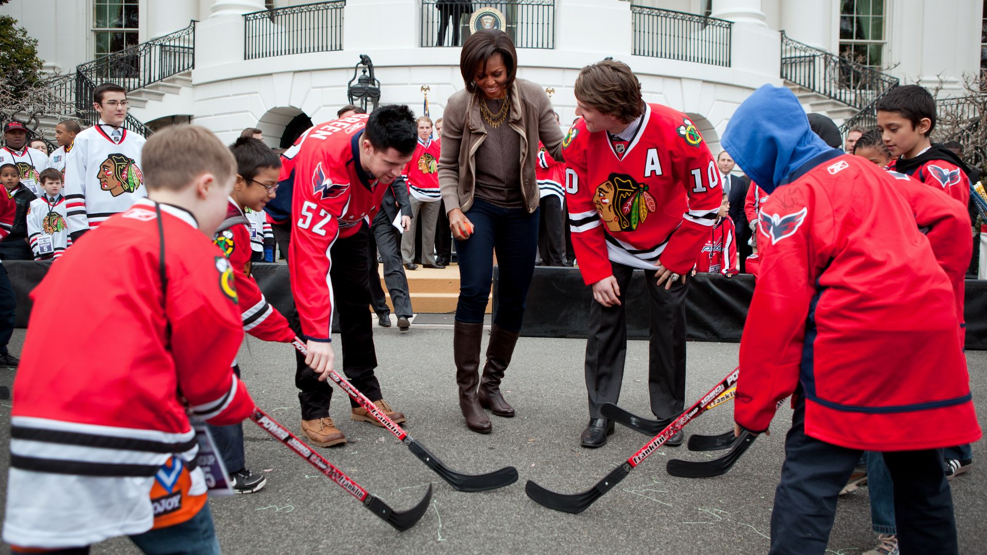 File:Michelle Obama Lets Move hockey.jpg