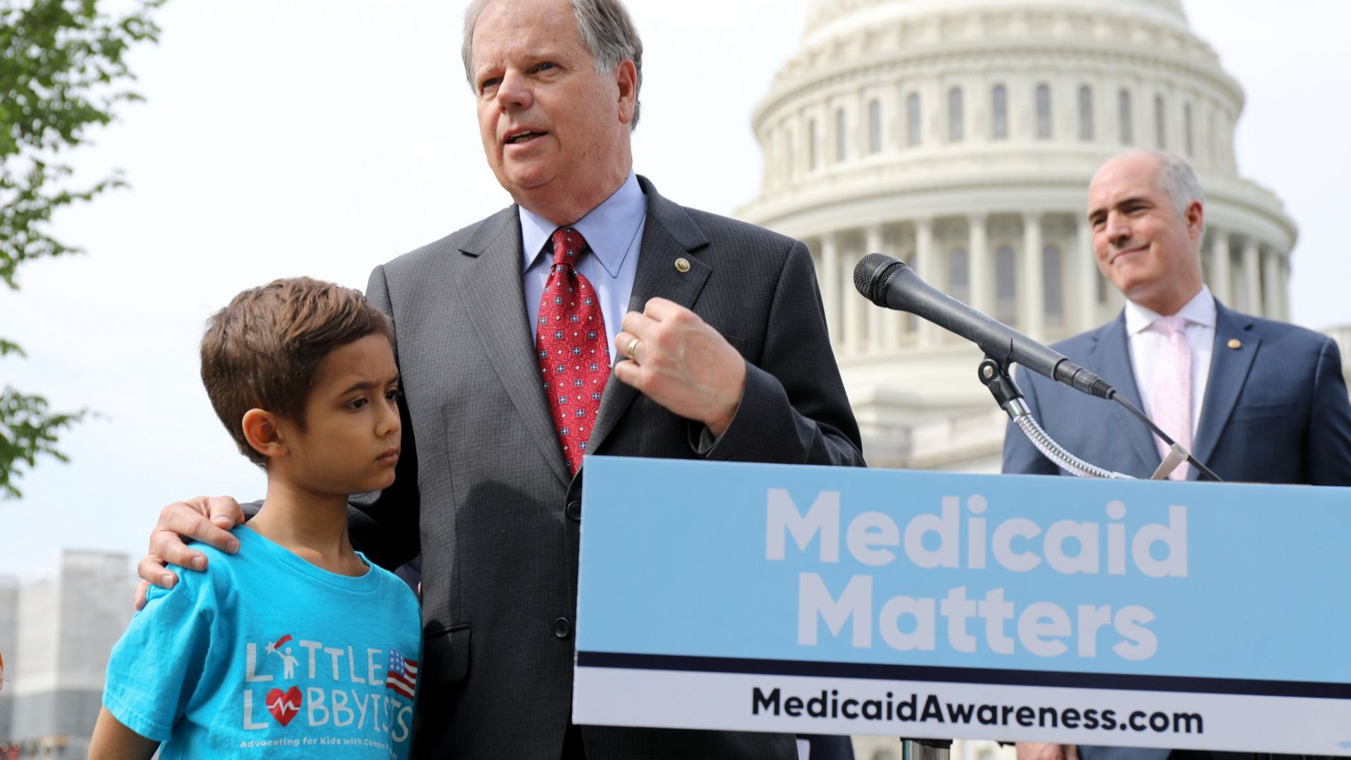 File:Doug Jones speaking at pro-Medicaid press conference. 01.jpg