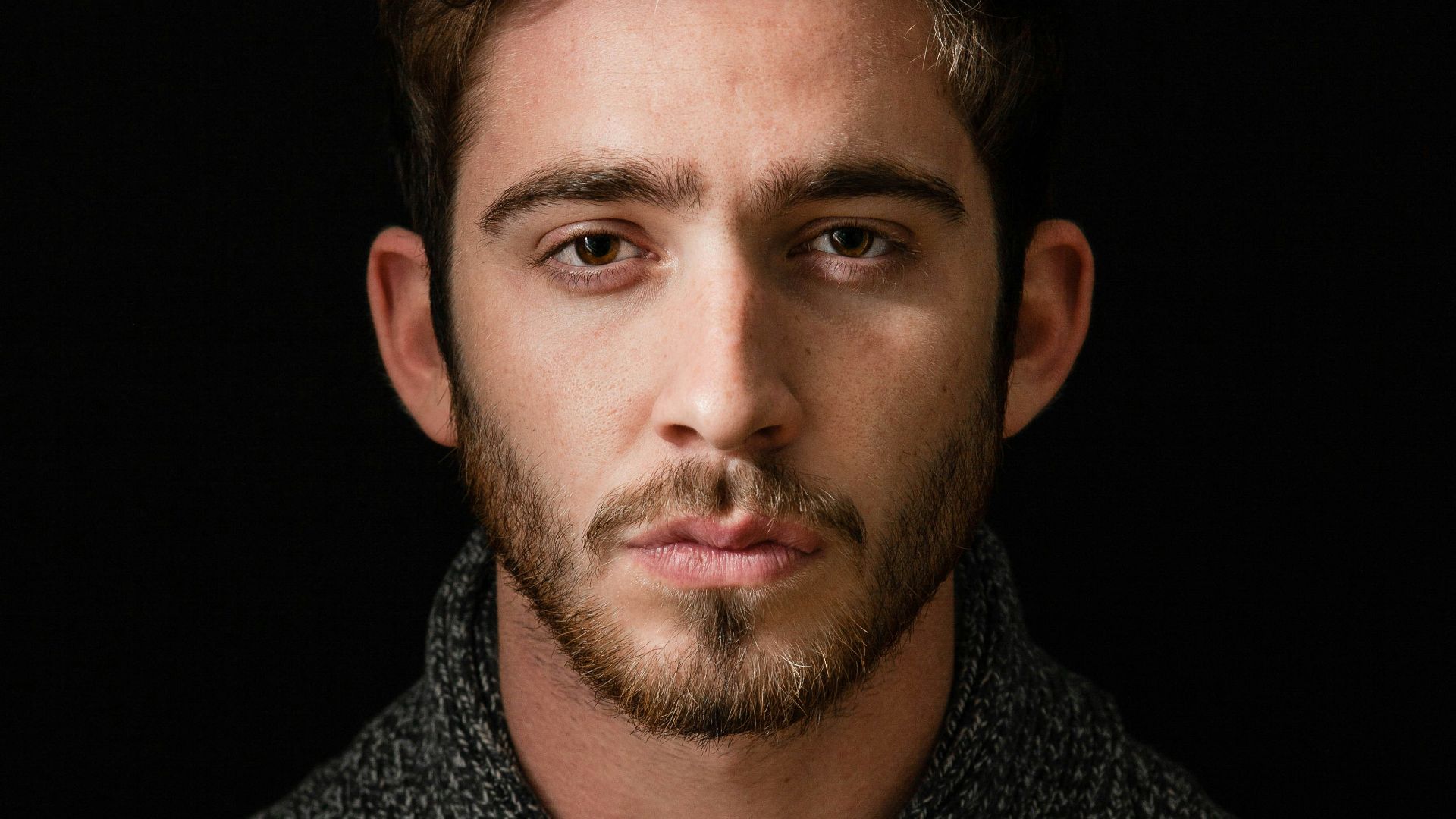 man's grey and black shirt