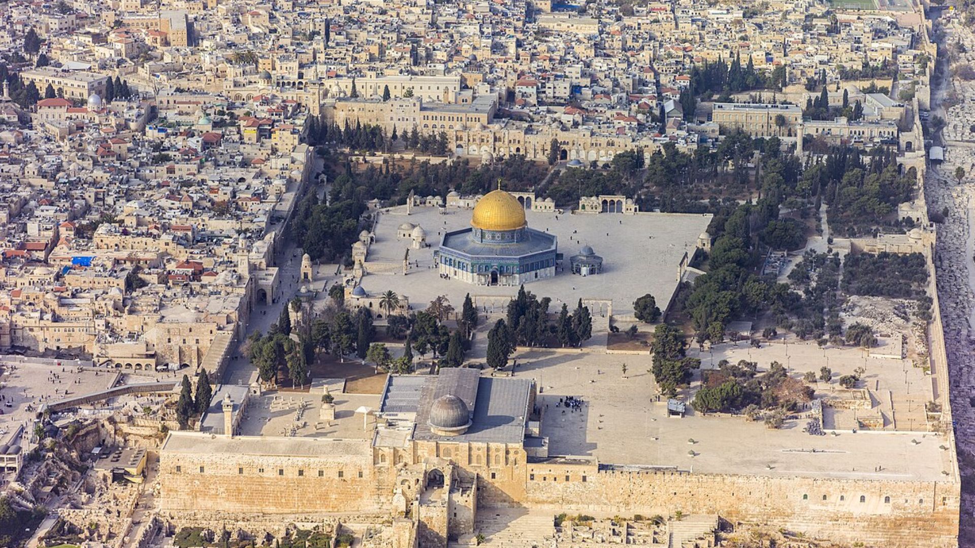 filejerusalem-20132-aerial-temple-mount-south-exposurejpg.jpg