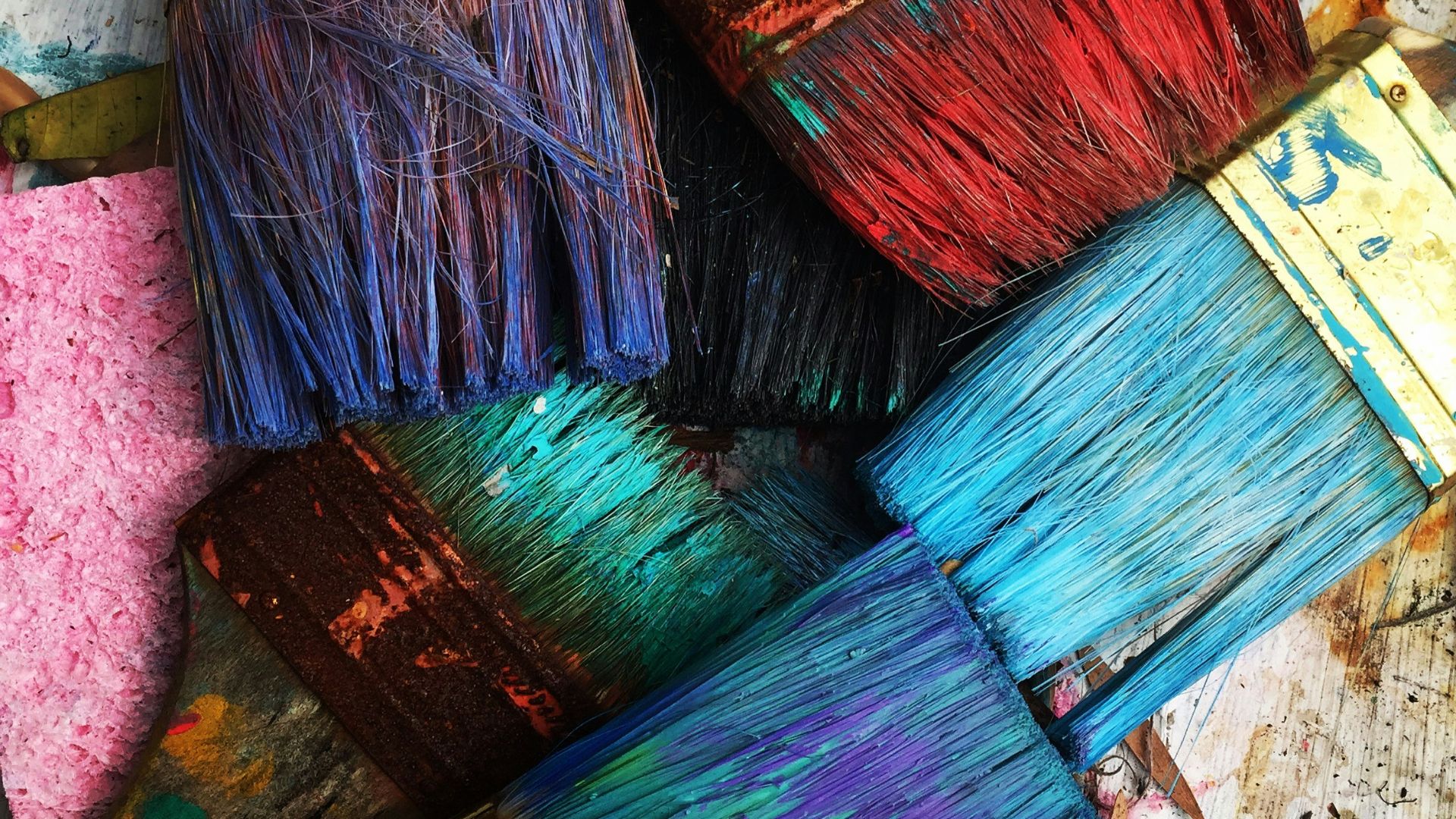 assorted-color paintbrushes
