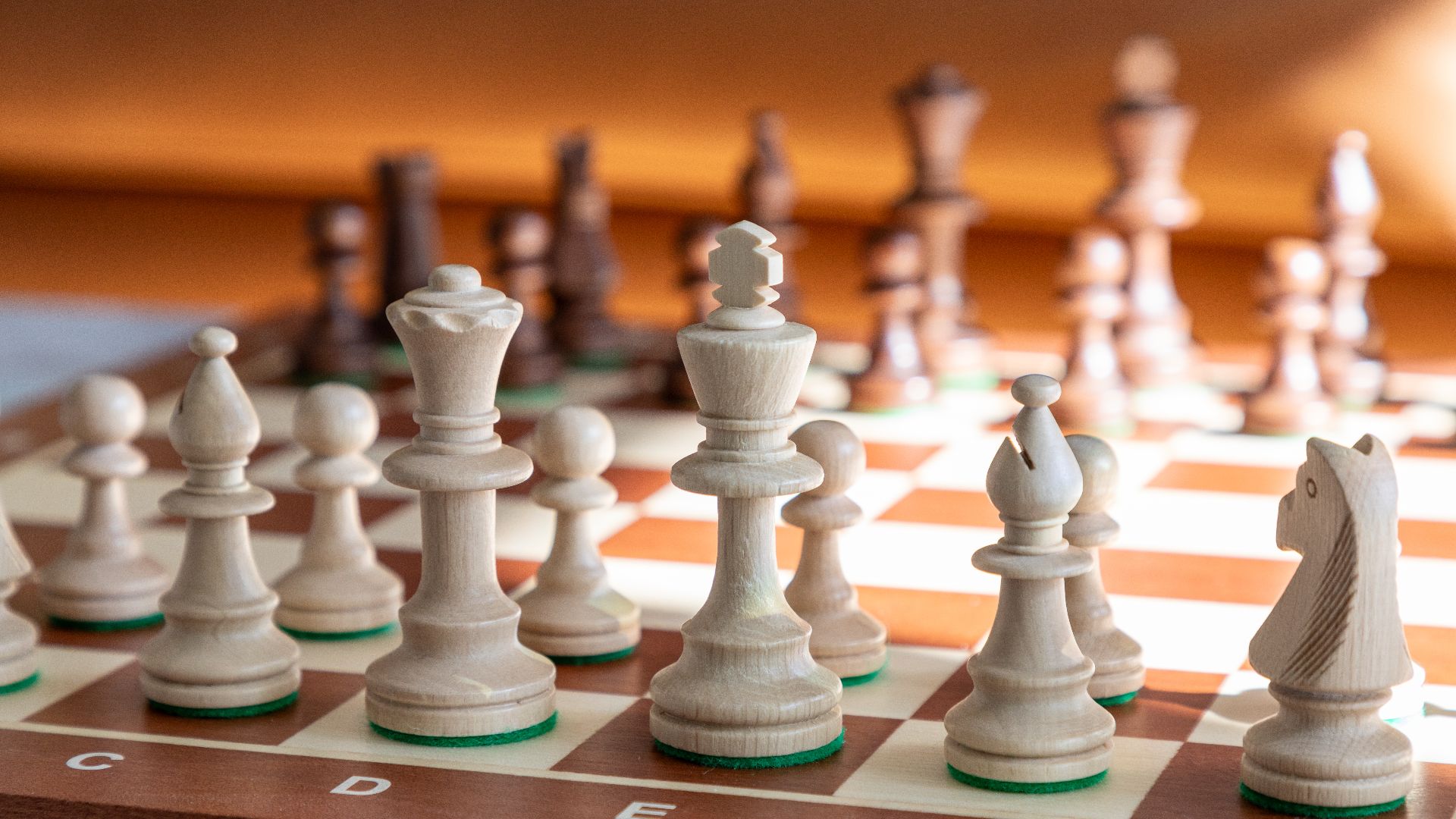 File:Chess pieces close up.jpg