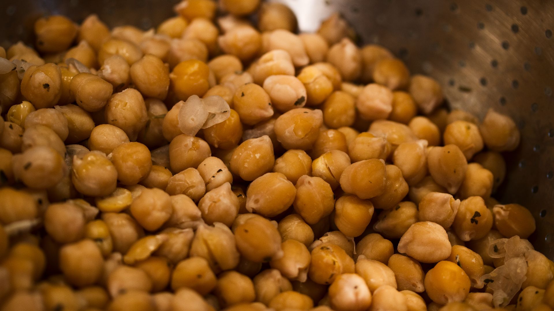 File:Chickpeas (14068981304).jpg