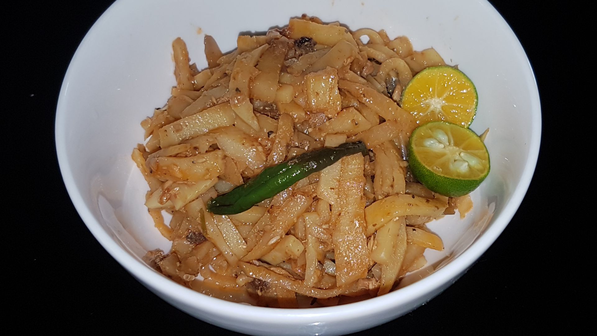 File:Labong with tinapa (Bamboo shoots in smoked fish with tomato sauce) 2.jpg