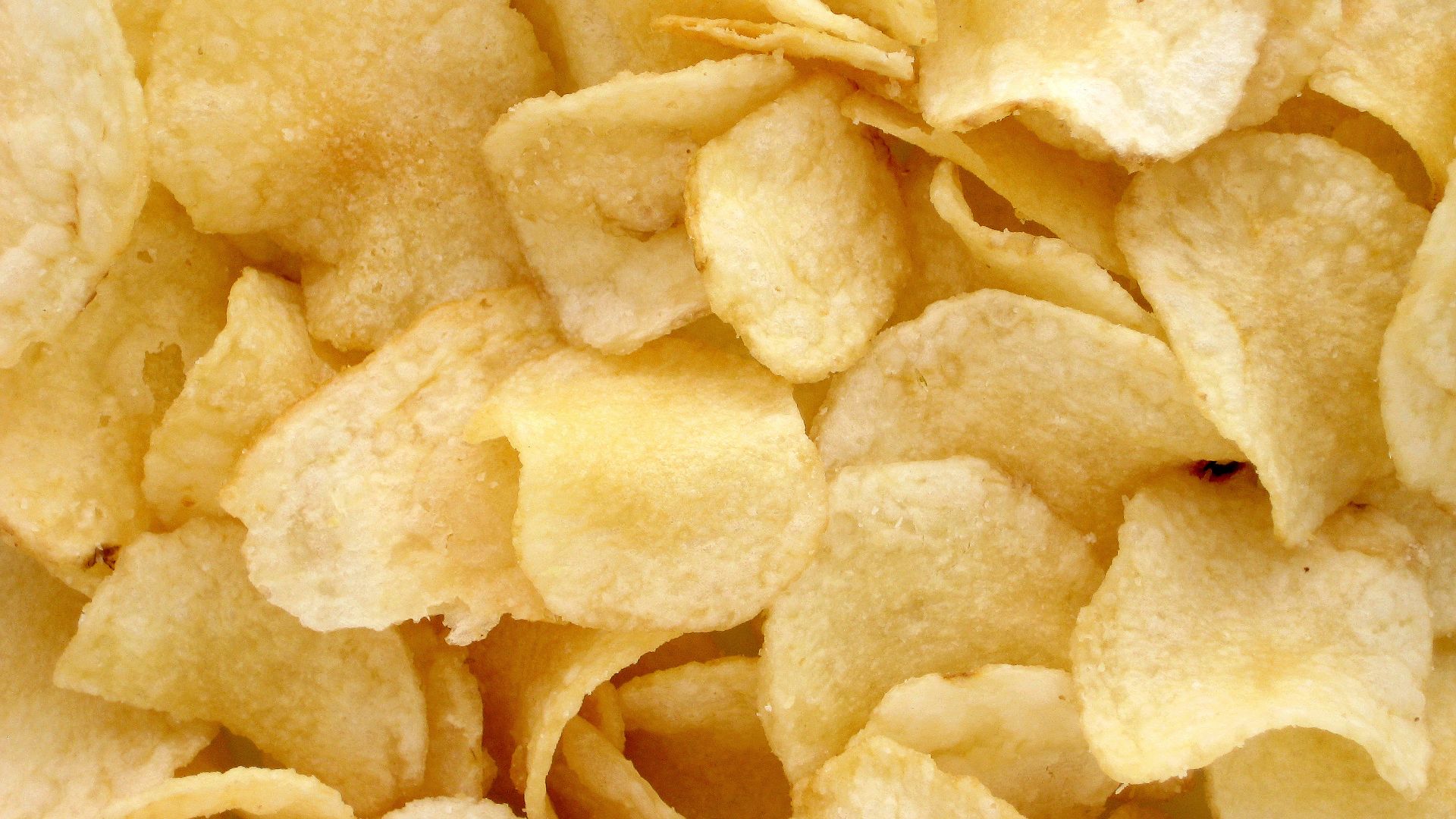 File:Potato-Chips.jpg