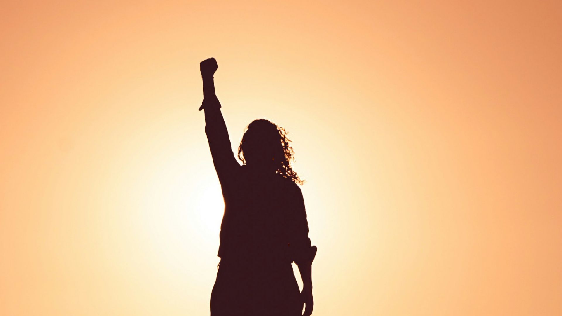 silhouette of personr