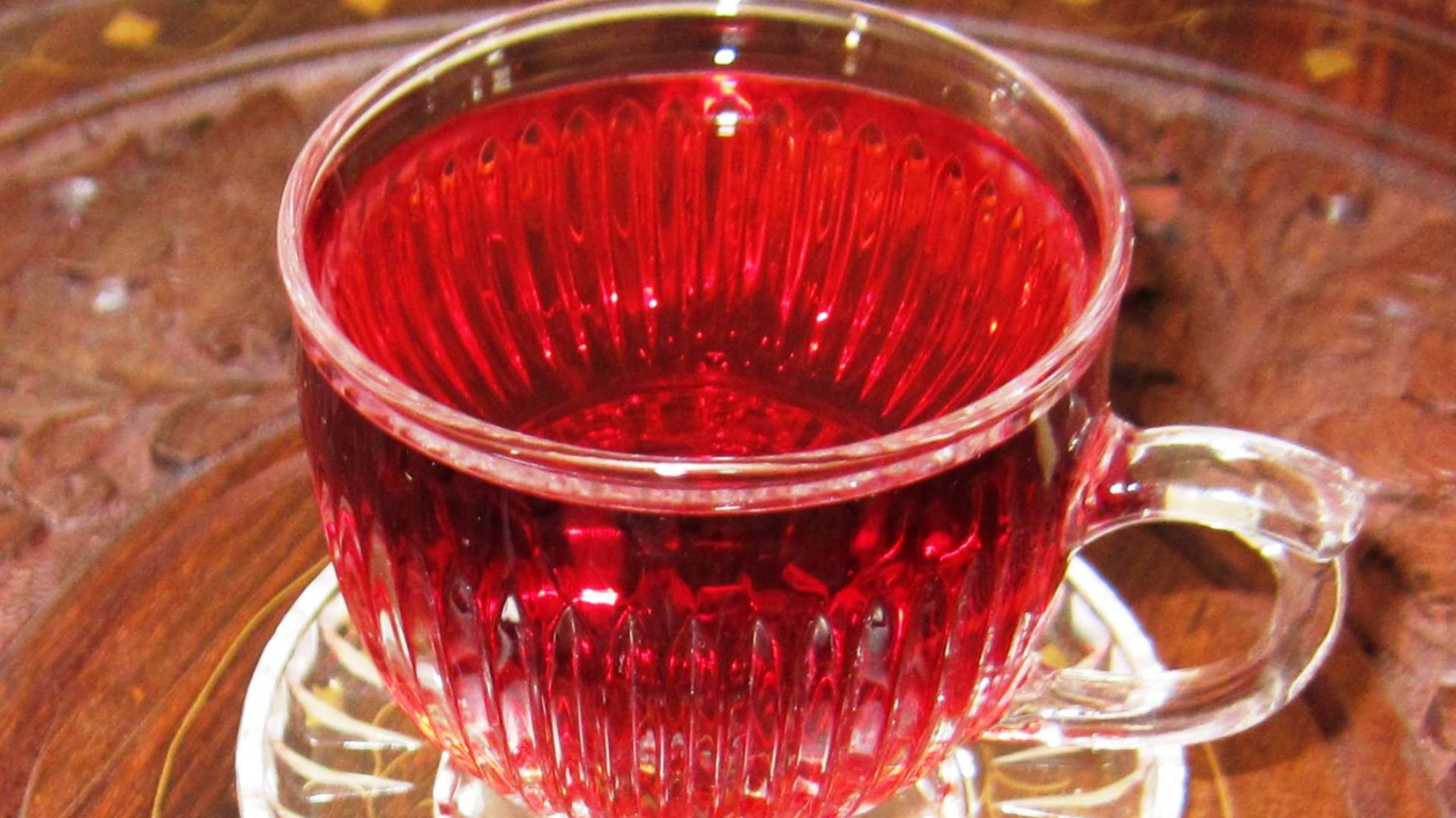 File:Chai torsh - Hibiscus tea.png