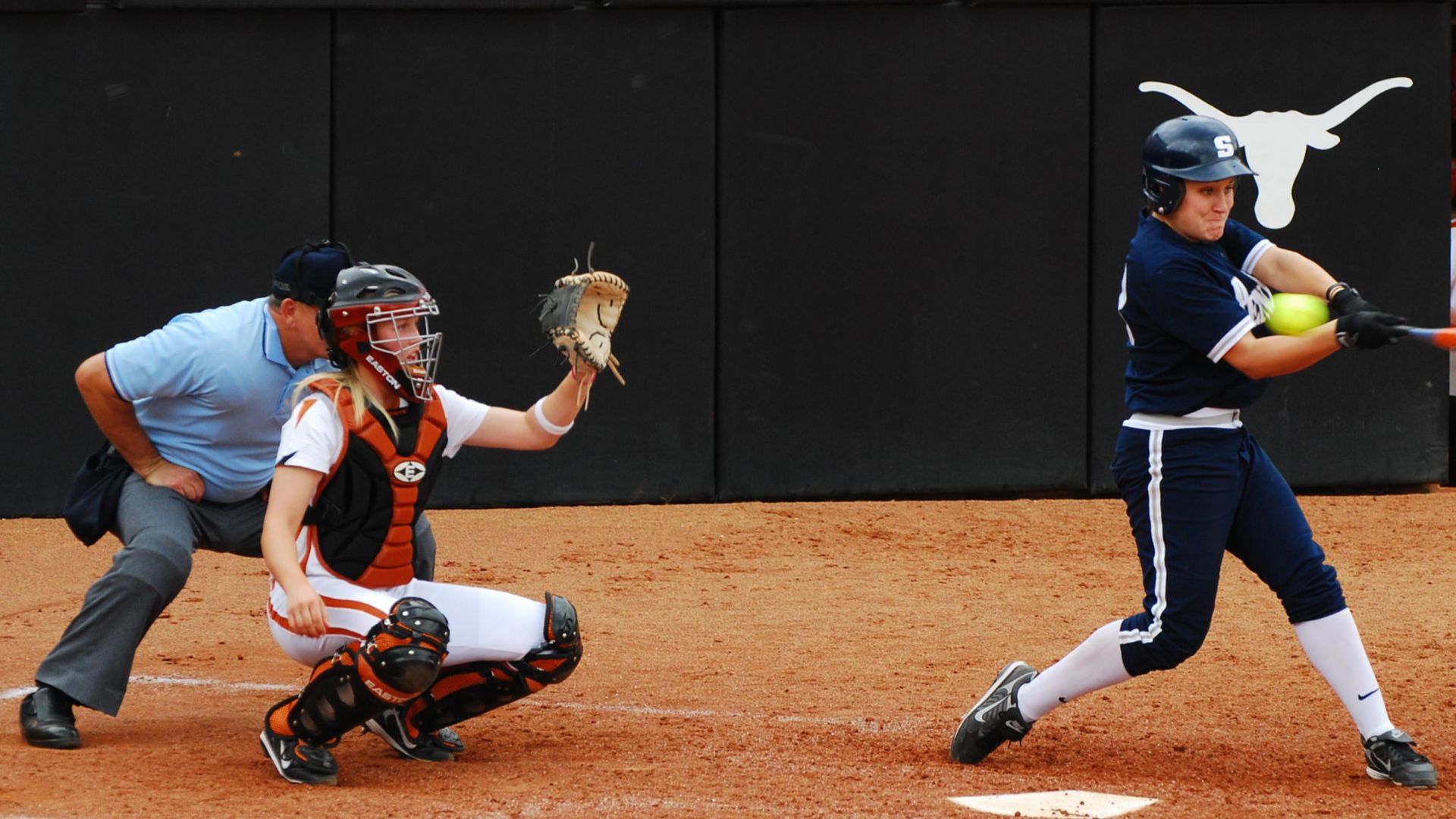 File:Texas vs Penn State, softball 2007.jpg