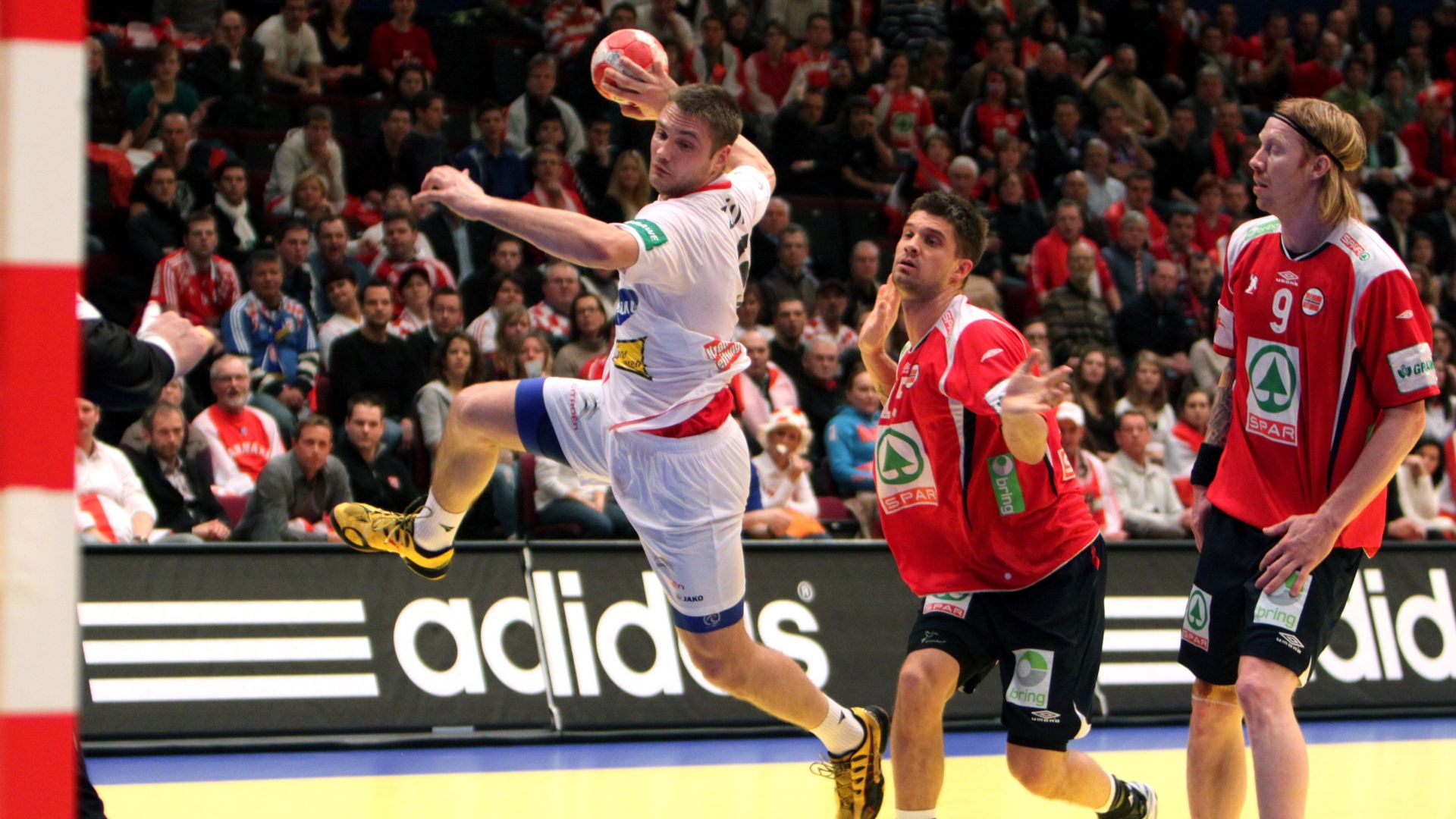 File:NOR - AUT (01) - 2010 European Men's Handball Championship.jpg